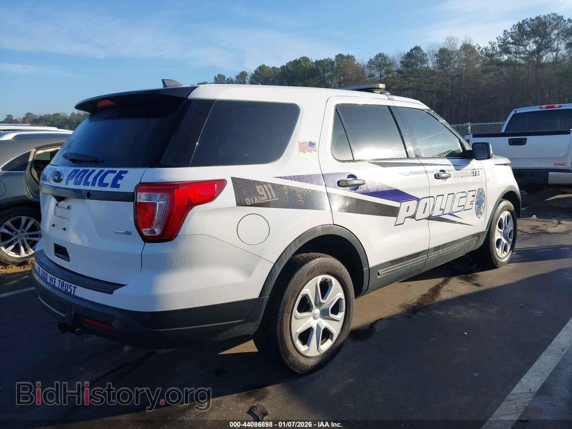 2018 FORD POLICE INTERCEPTOR UTILITY - VIN: 1FM5K8AR6JGB00233 - Фото 4