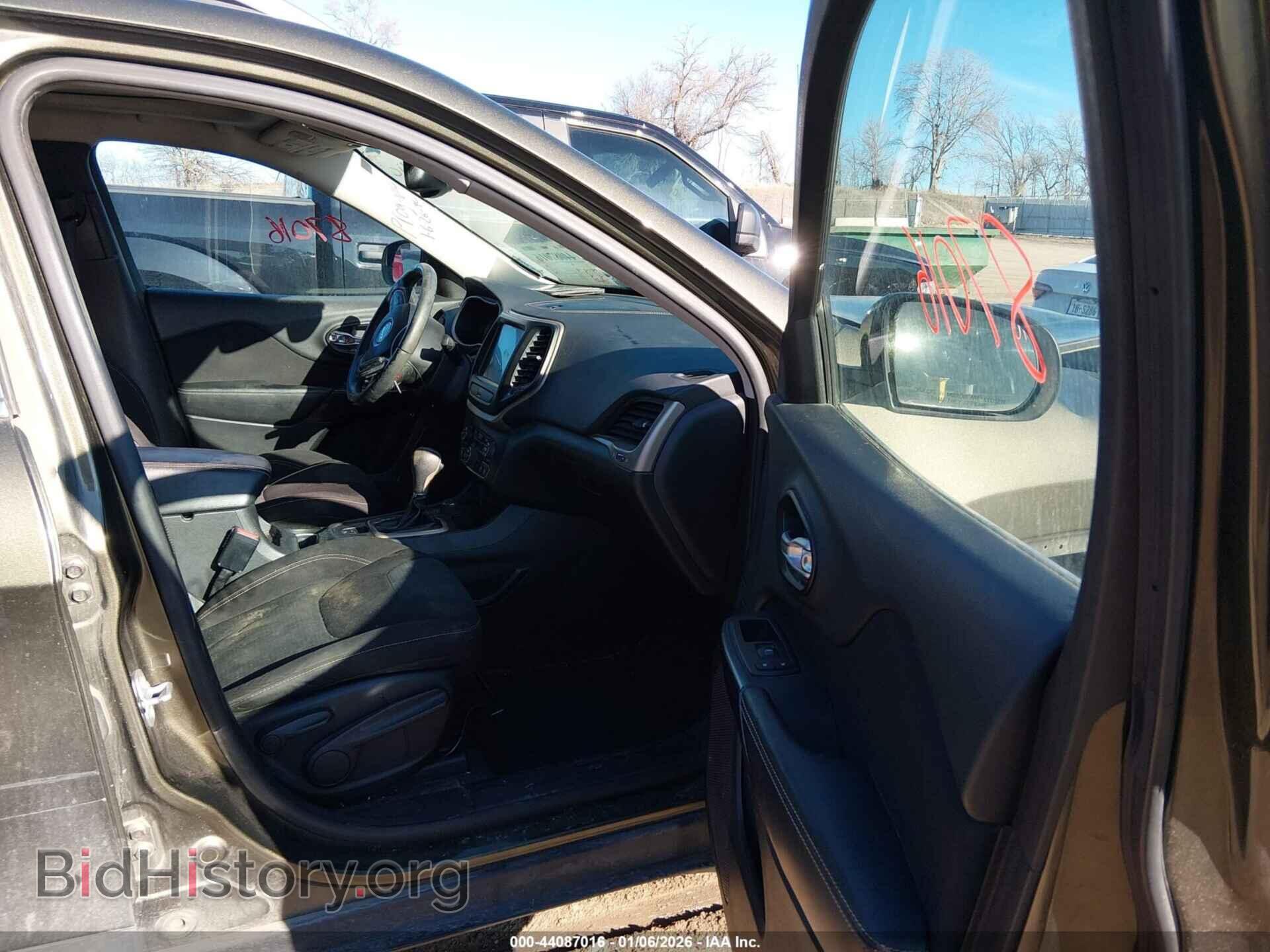 2016 JEEP CHEROKEE - VIN: 1C4PJMCS2GW105257 - Фото 5
