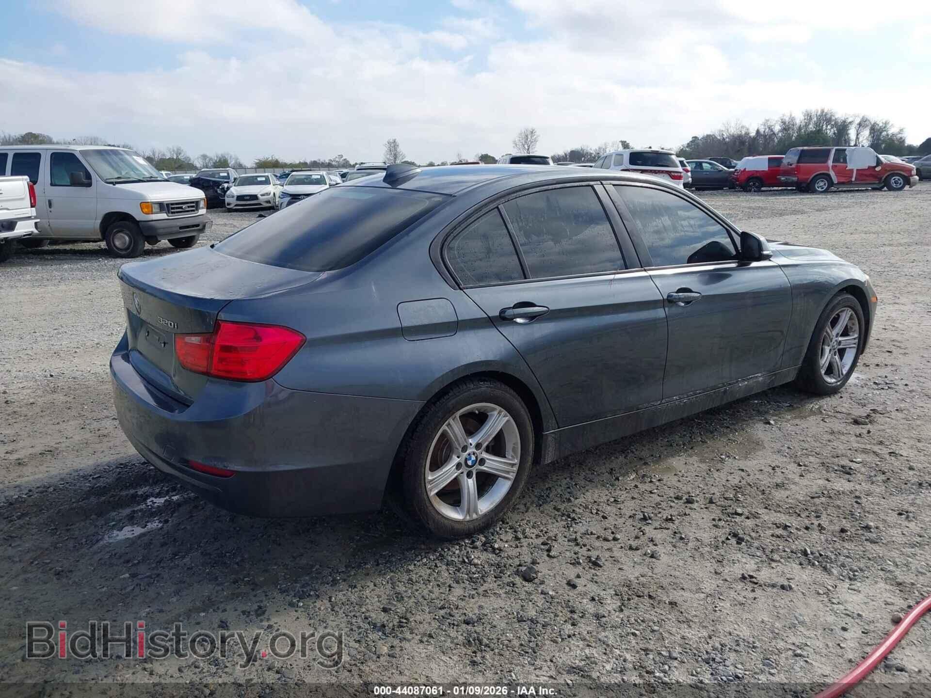 2014 BMW 320I - VIN: WBA3B1C52EPV79542 - Фото 4