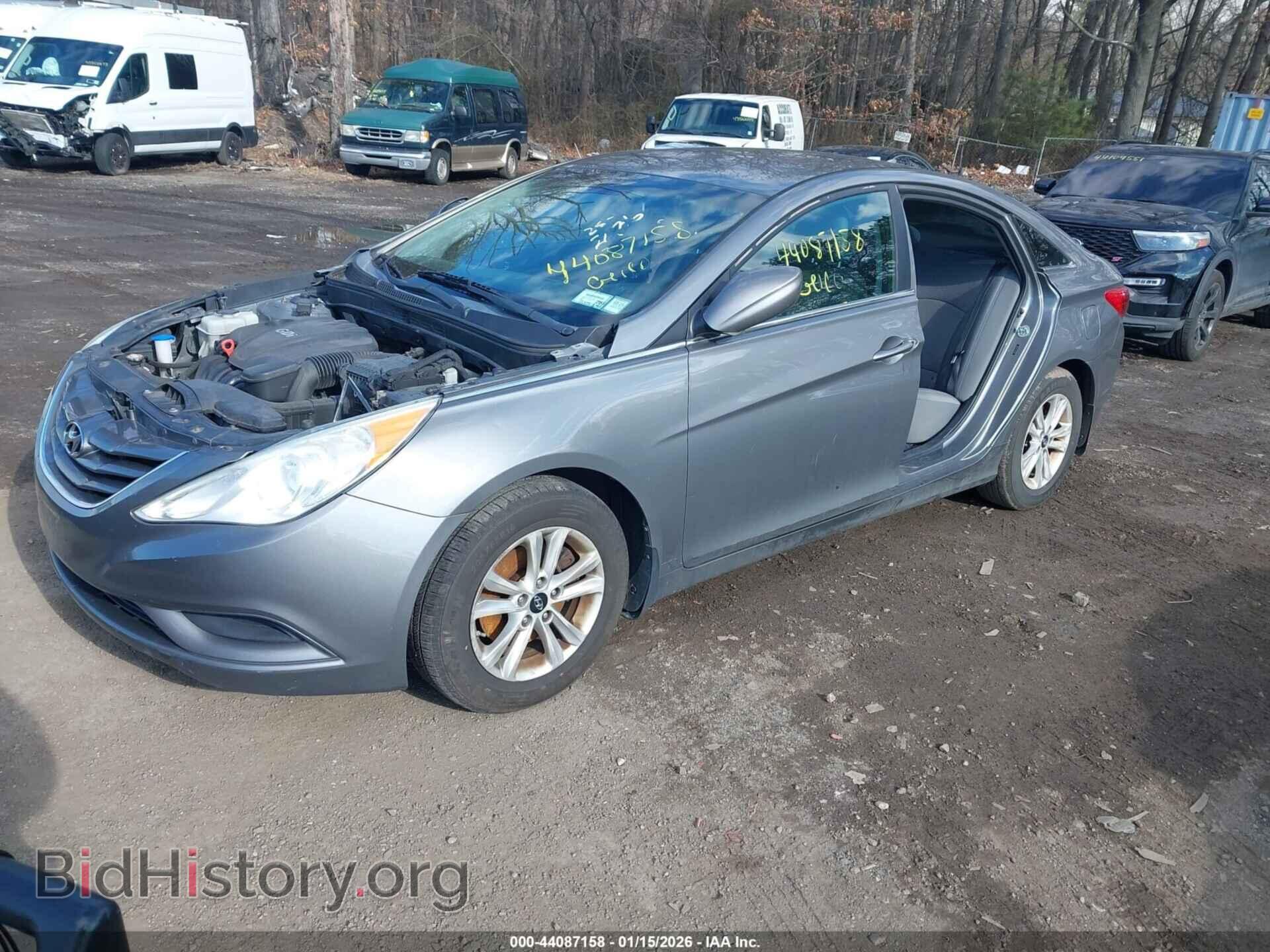 2012 HYUNDAI SONATA - VIN: 5NPEB4AC3CH495947 - Фото 2