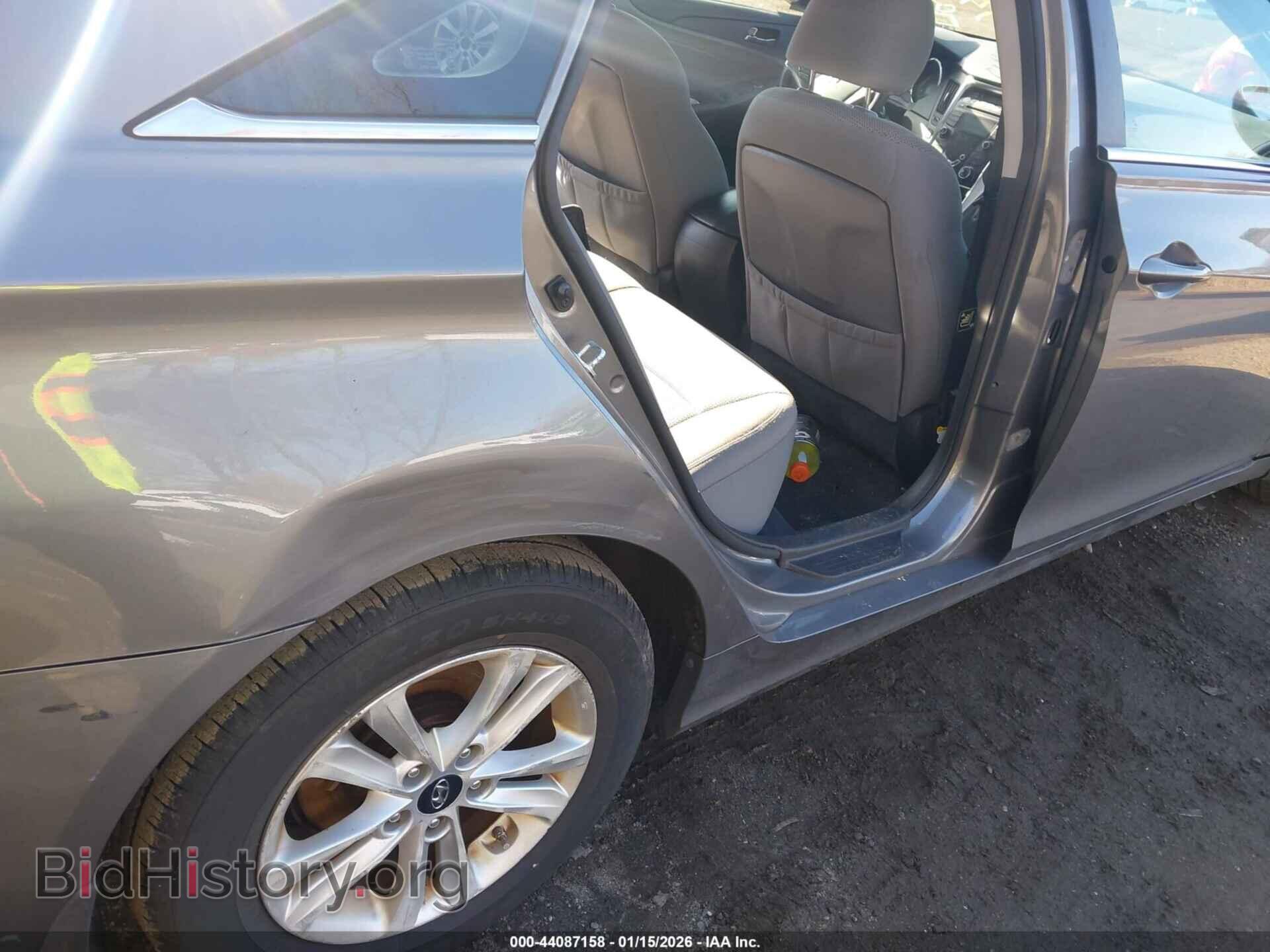 2012 HYUNDAI SONATA - VIN: 5NPEB4AC3CH495947 - Фото 6