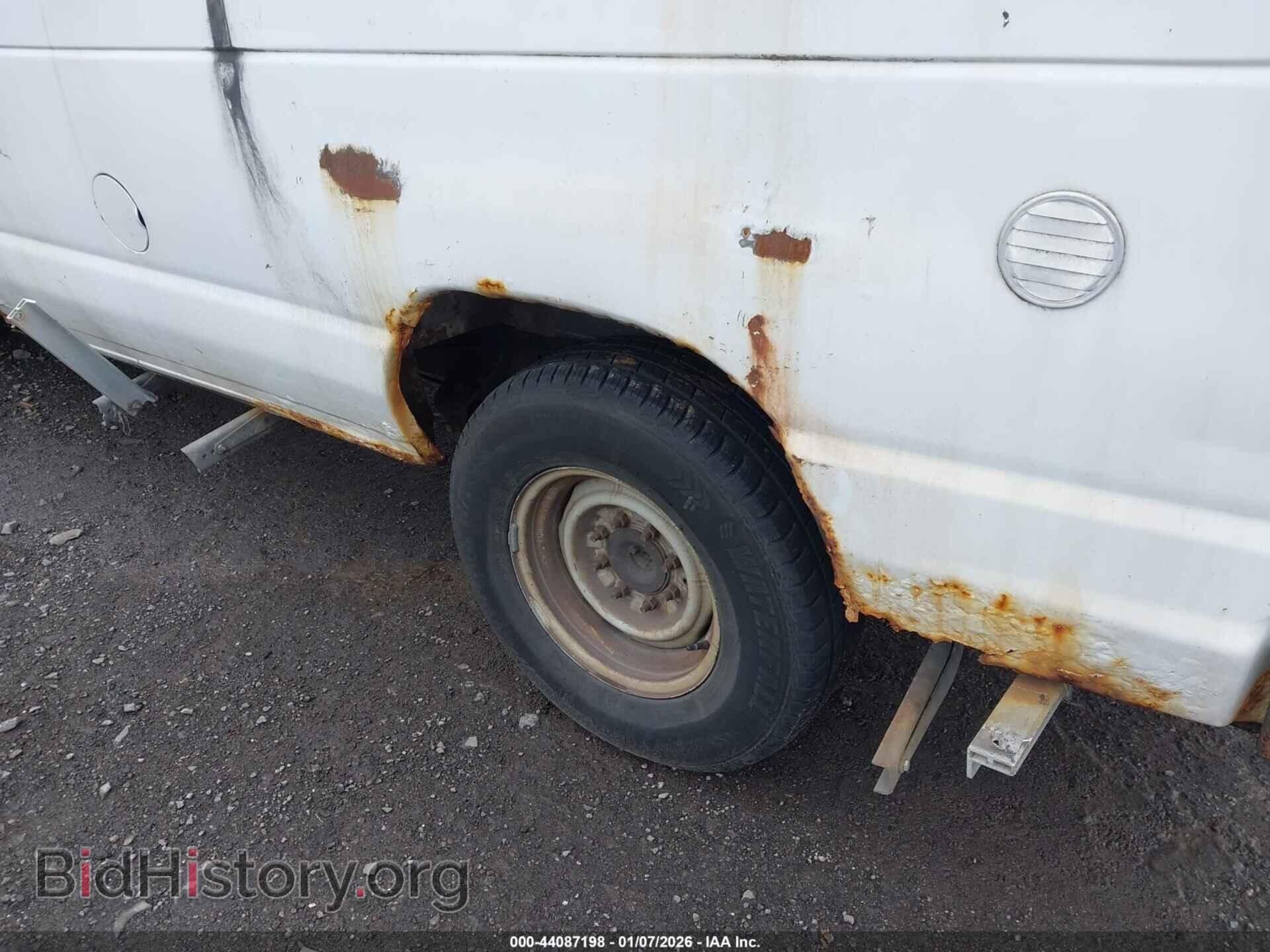2011 FORD E-250 - VIN: 1FTNE2EWXBDA26357 - Фото 6