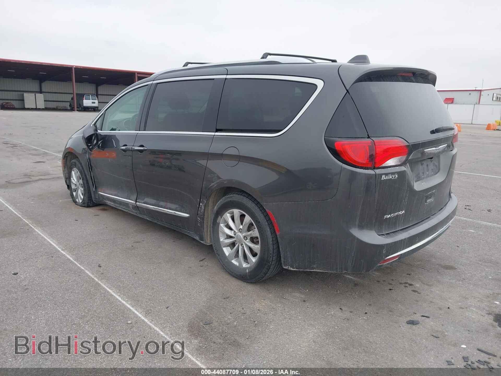 2019 CHRYSLER PACIFICA - VIN: 2C4RC1BGXKR625786 - Photo 3