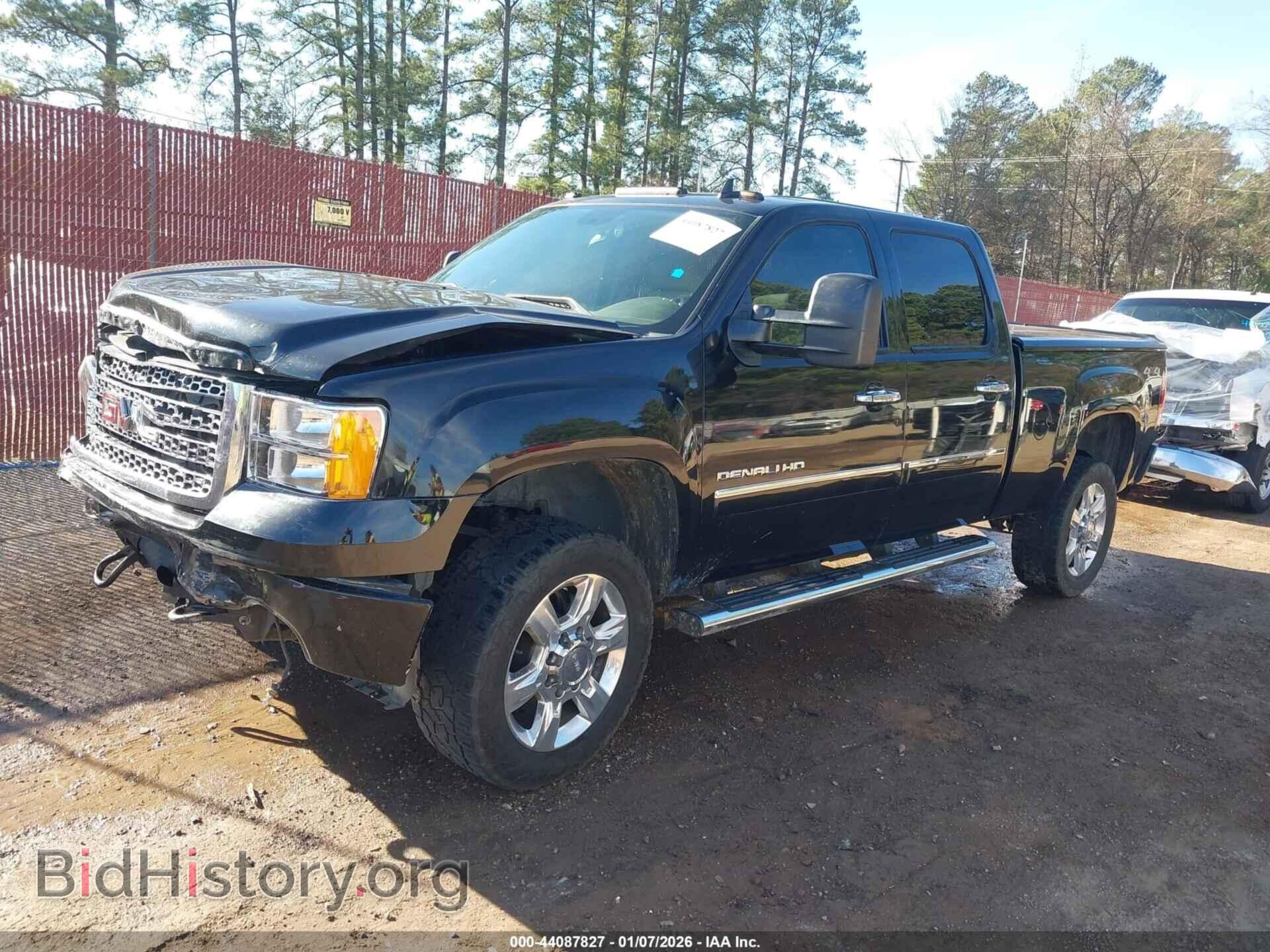 2013 GMC SIERRA 2500HD - VIN: 1GT125E89DF137614 - Фото 2