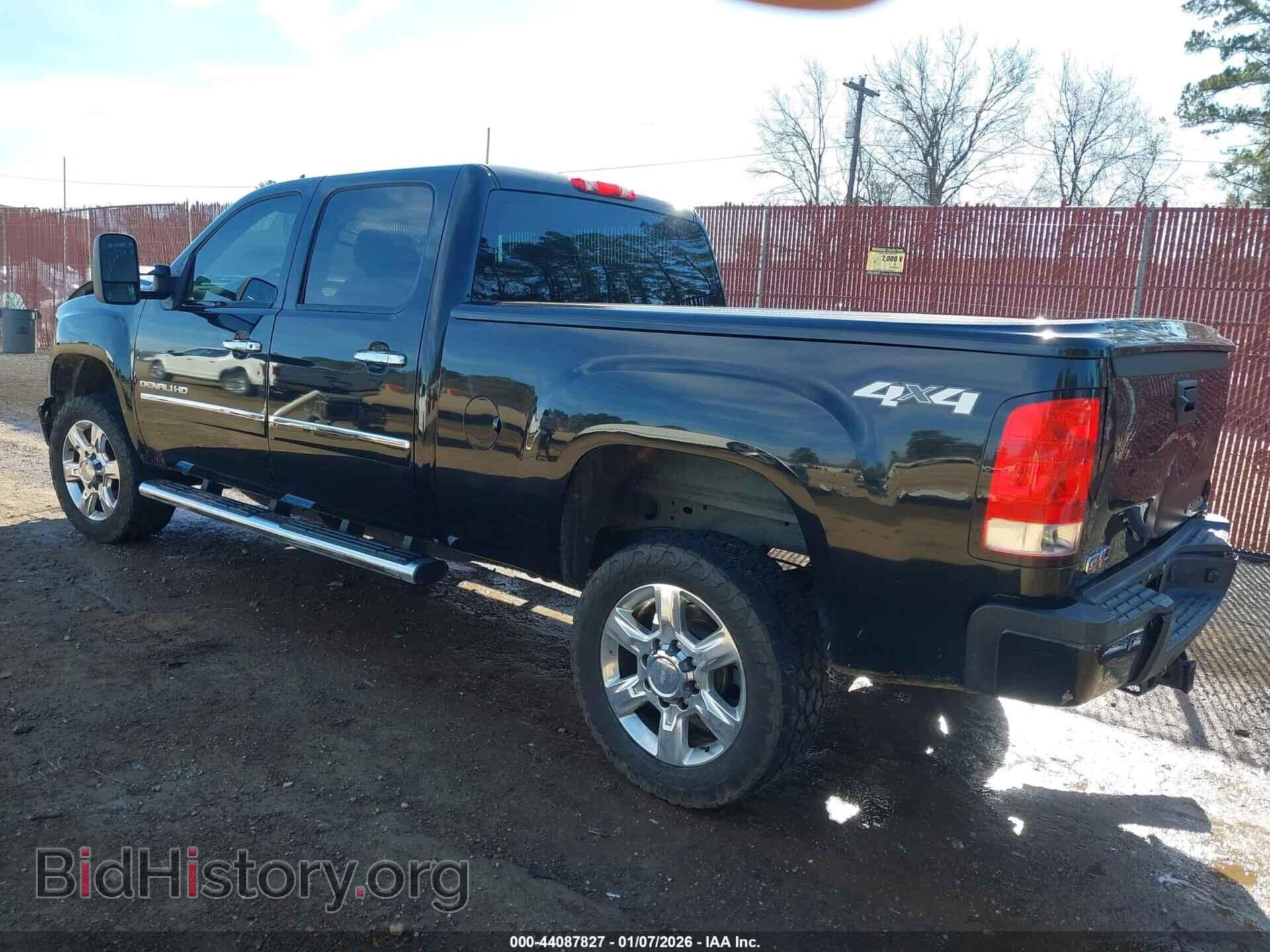 2013 GMC SIERRA 2500HD - VIN: 1GT125E89DF137614 - Фото 3