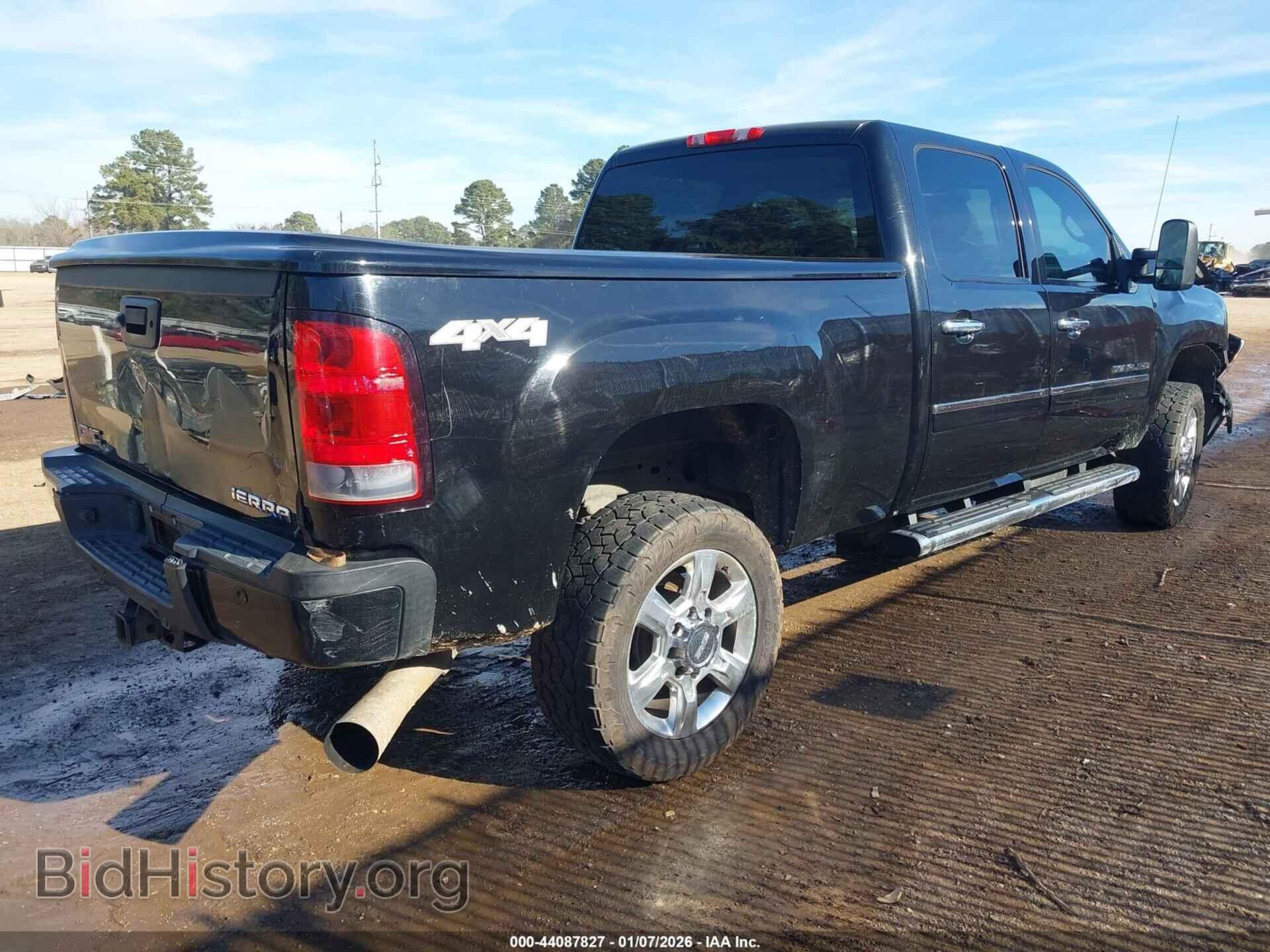 2013 GMC SIERRA 2500HD - VIN: 1GT125E89DF137614 - Фото 4