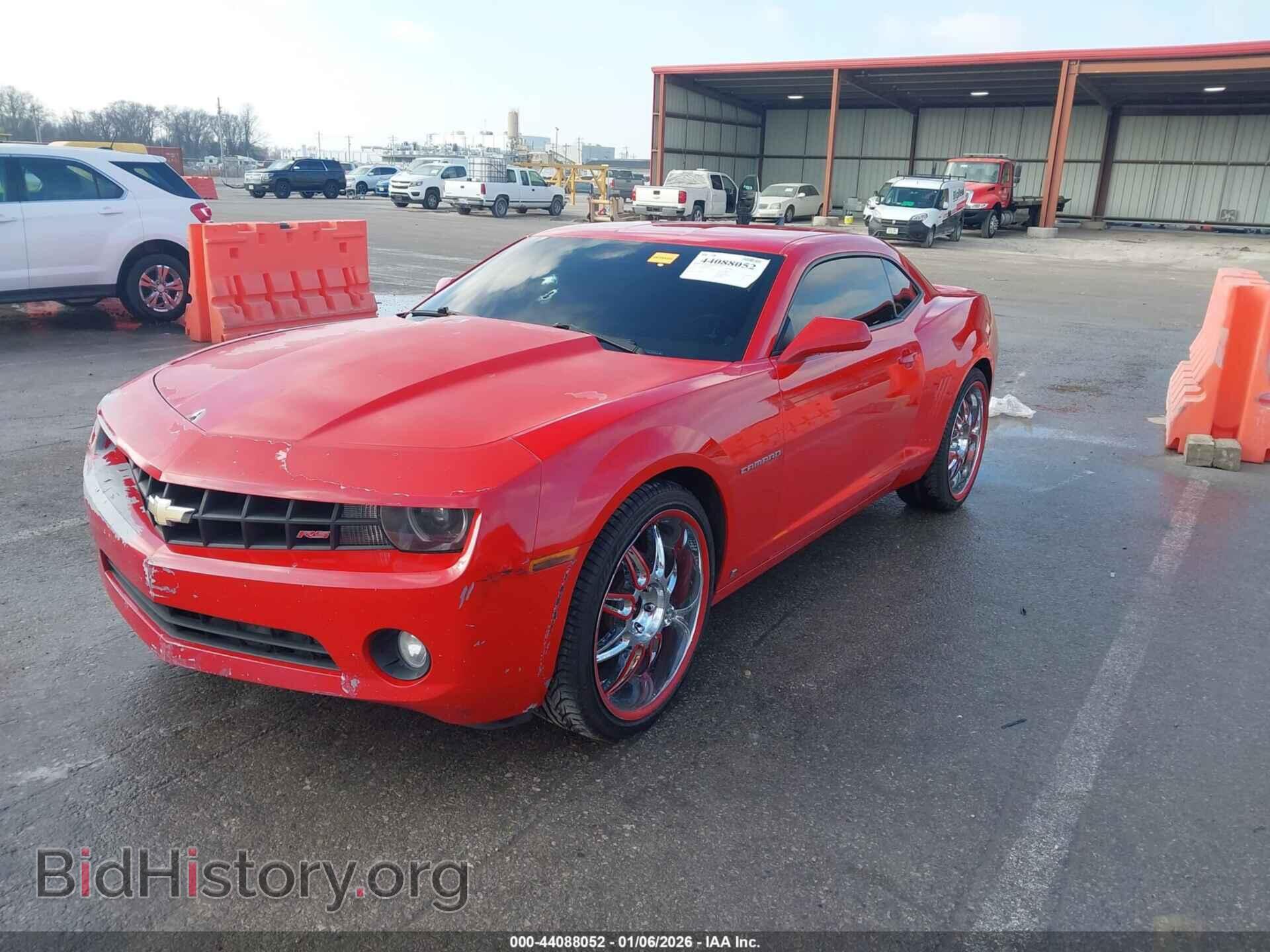 2010 CHEVROLET CAMARO - VIN: 2G1FB1EV6A9105169 - Фото 2