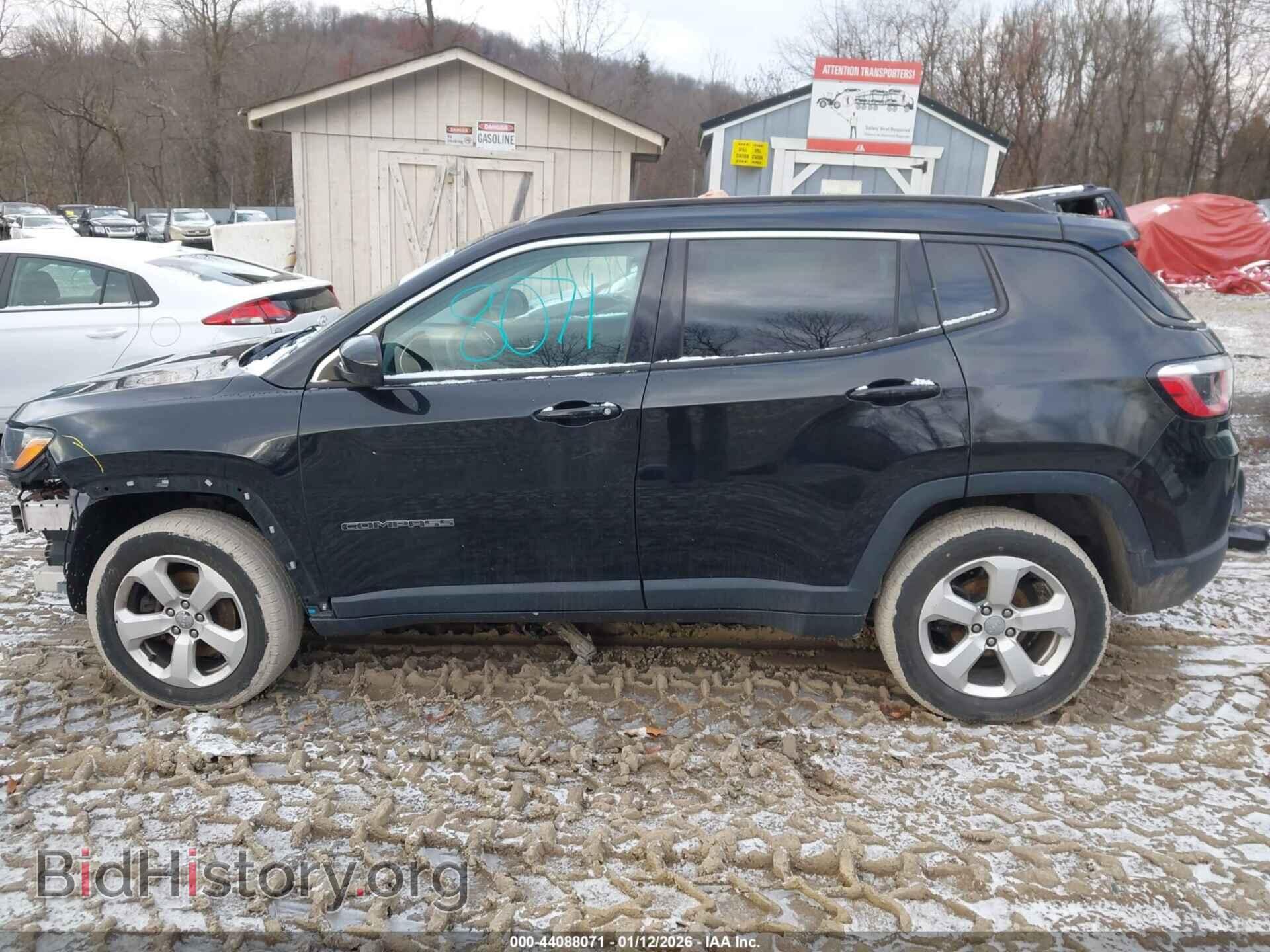 2018 JEEP COMPASS - VIN: 3C4NJDBBXJT199412 - Фото 14