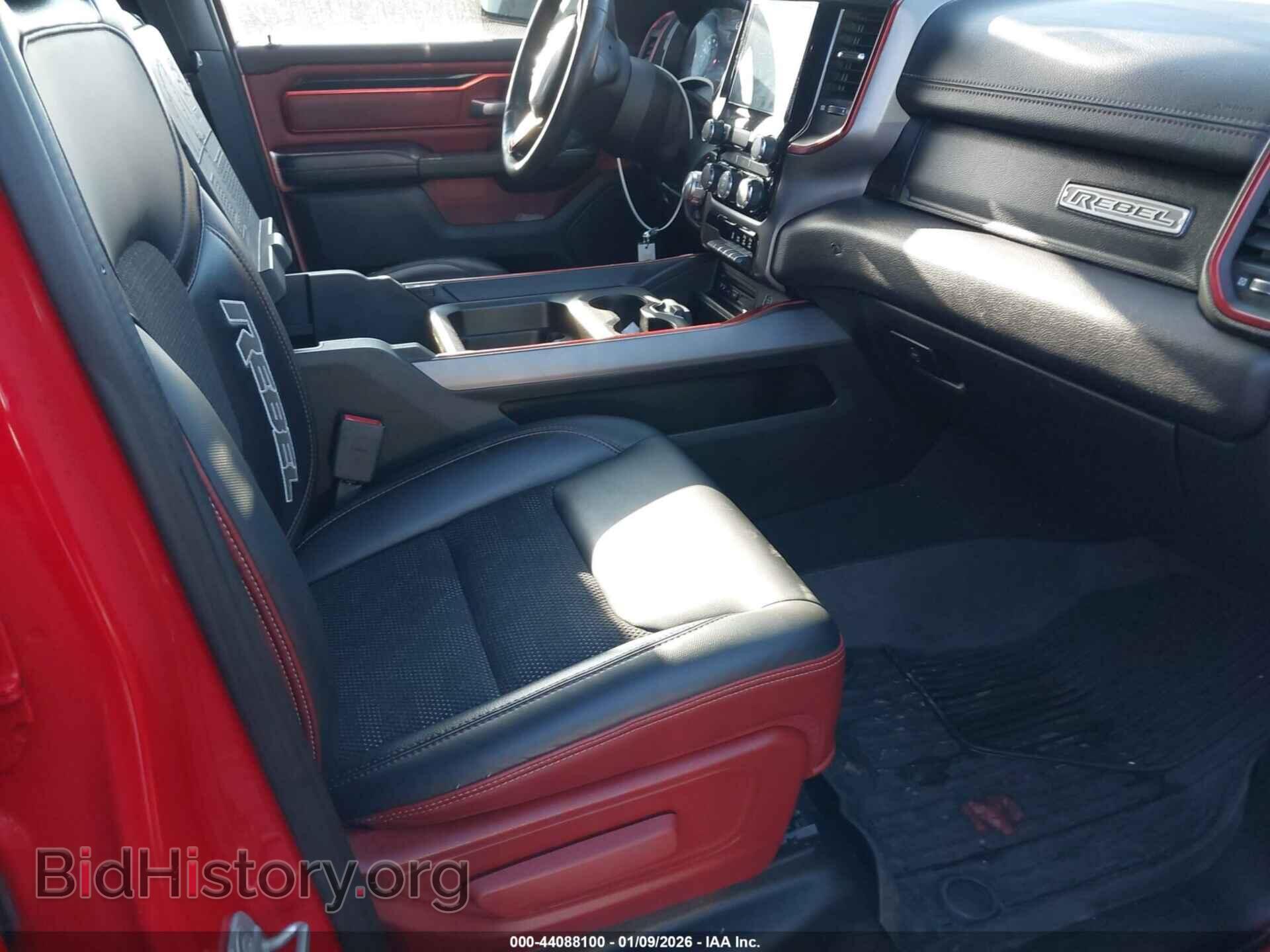 2019 RAM 1500 - VIN: 1C6SRFLT7KN563986 - Фото 5