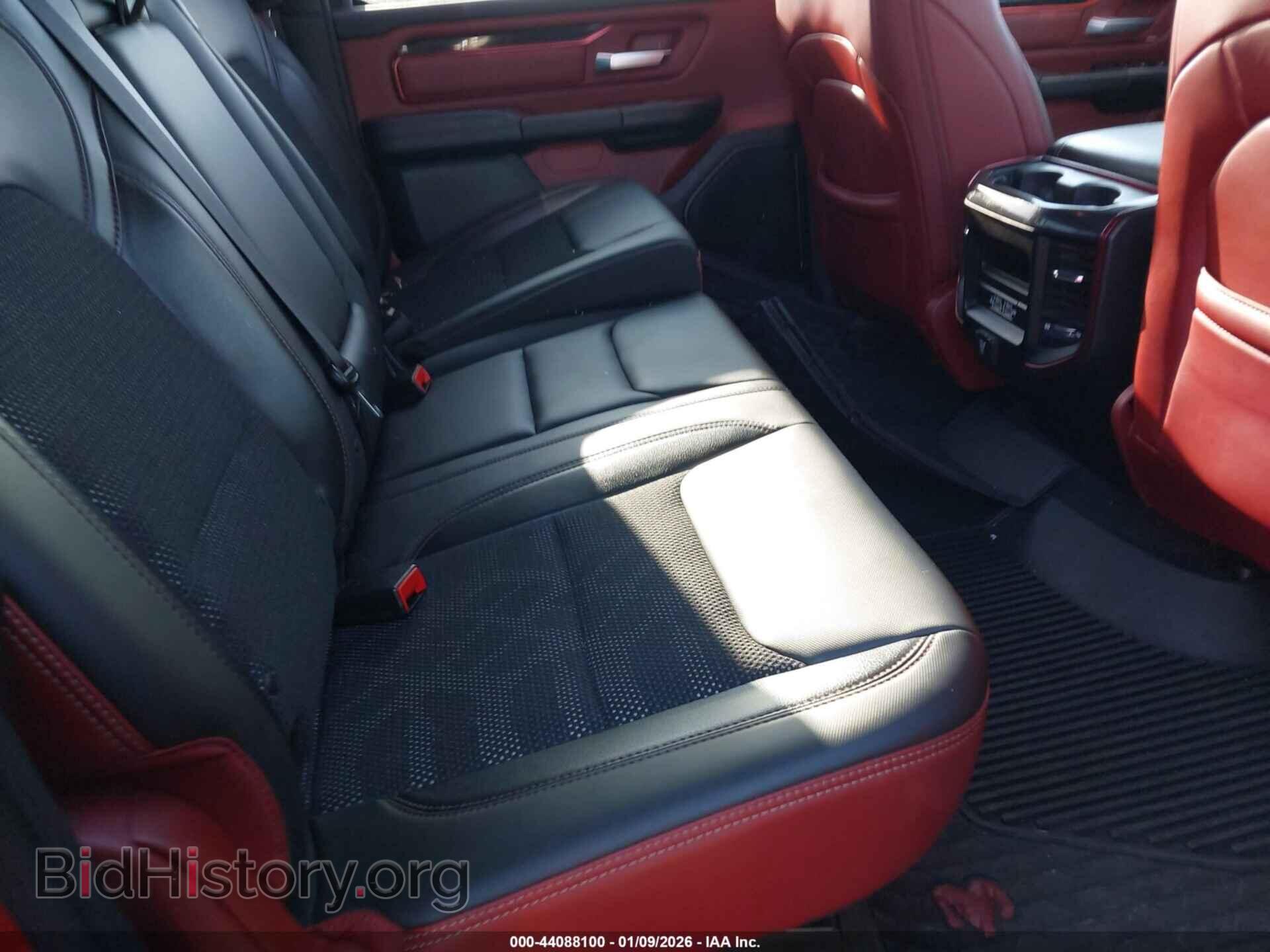2019 RAM 1500 - VIN: 1C6SRFLT7KN563986 - Фото 8