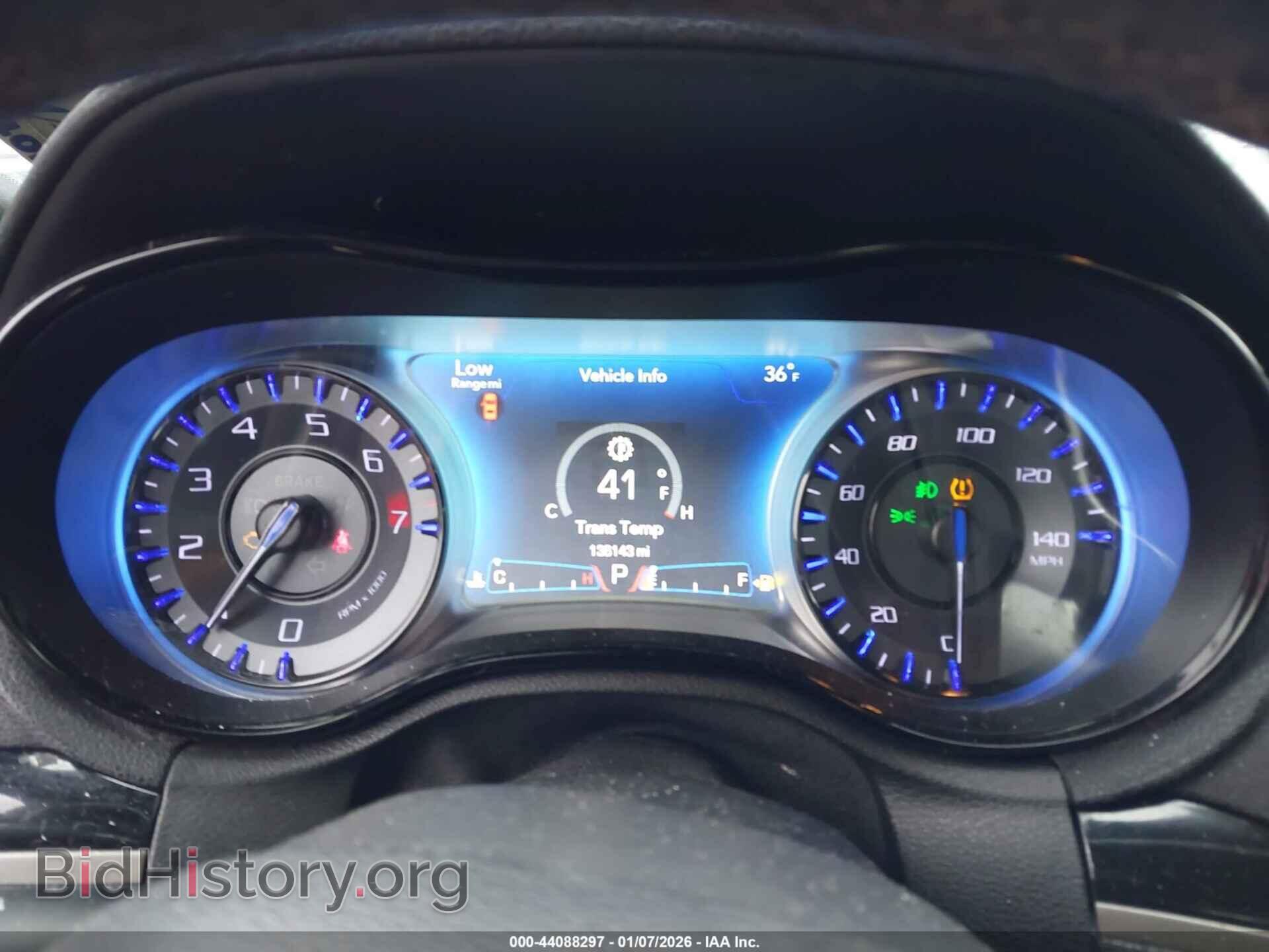 2016 CHRYSLER 300 - VIN: 2C3CCABG6GH282501 - Фото 7
