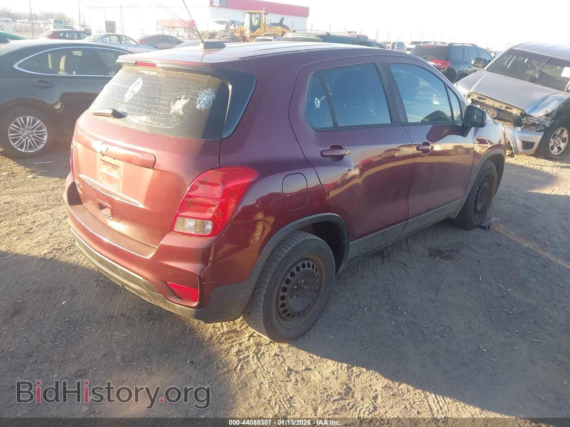2017 CHEVROLET TRAX - VIN: 3GNCJKSB5HL135159 - Фото 4