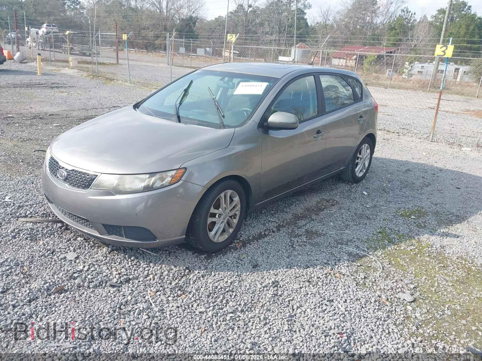 2011 KIA FORTE - VIN: KNAFU5A28B5440238 - Фото 2