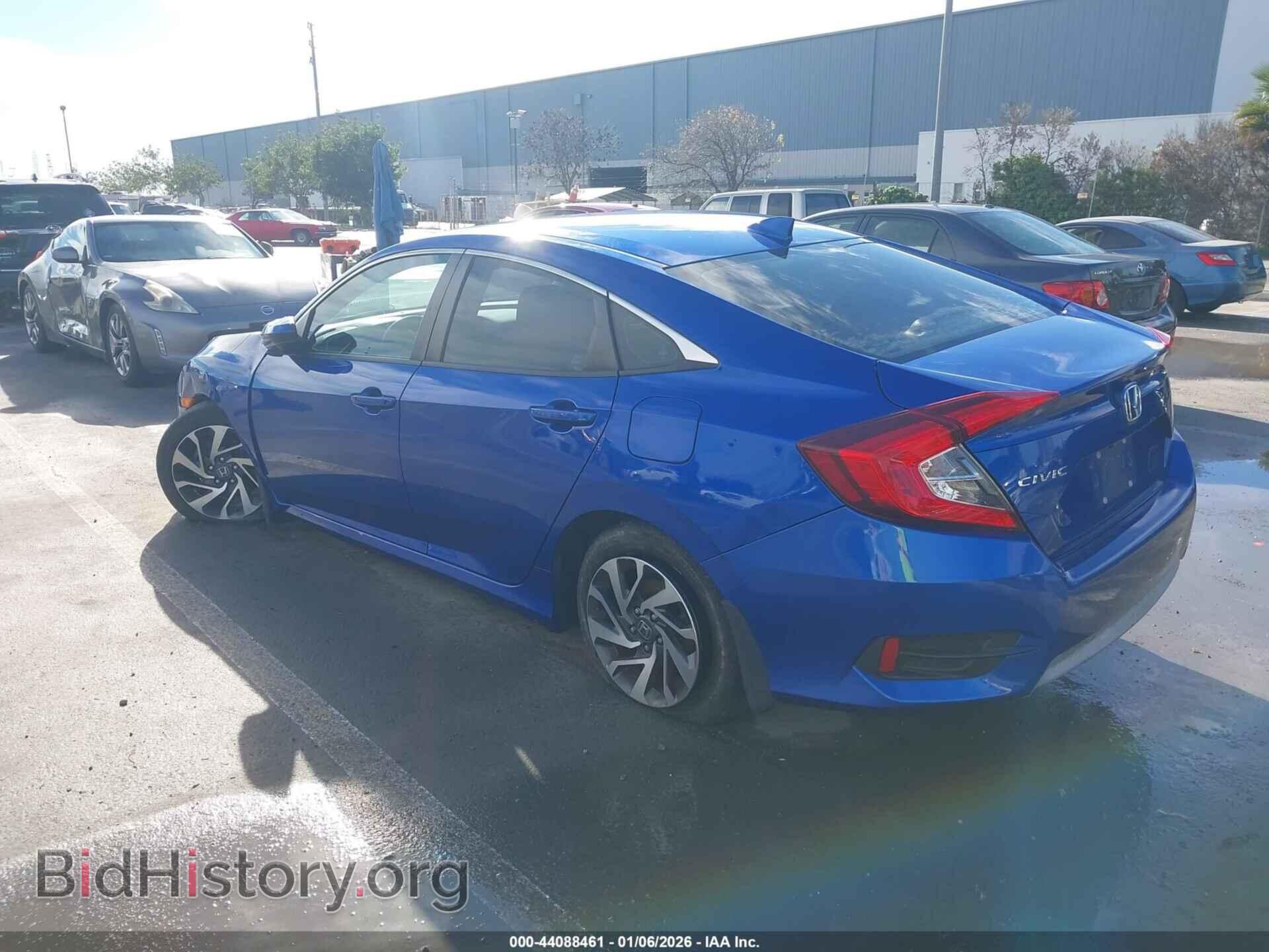 2017 HONDA CIVIC - VIN: 19XFC2F72HE201757 - Фото 3