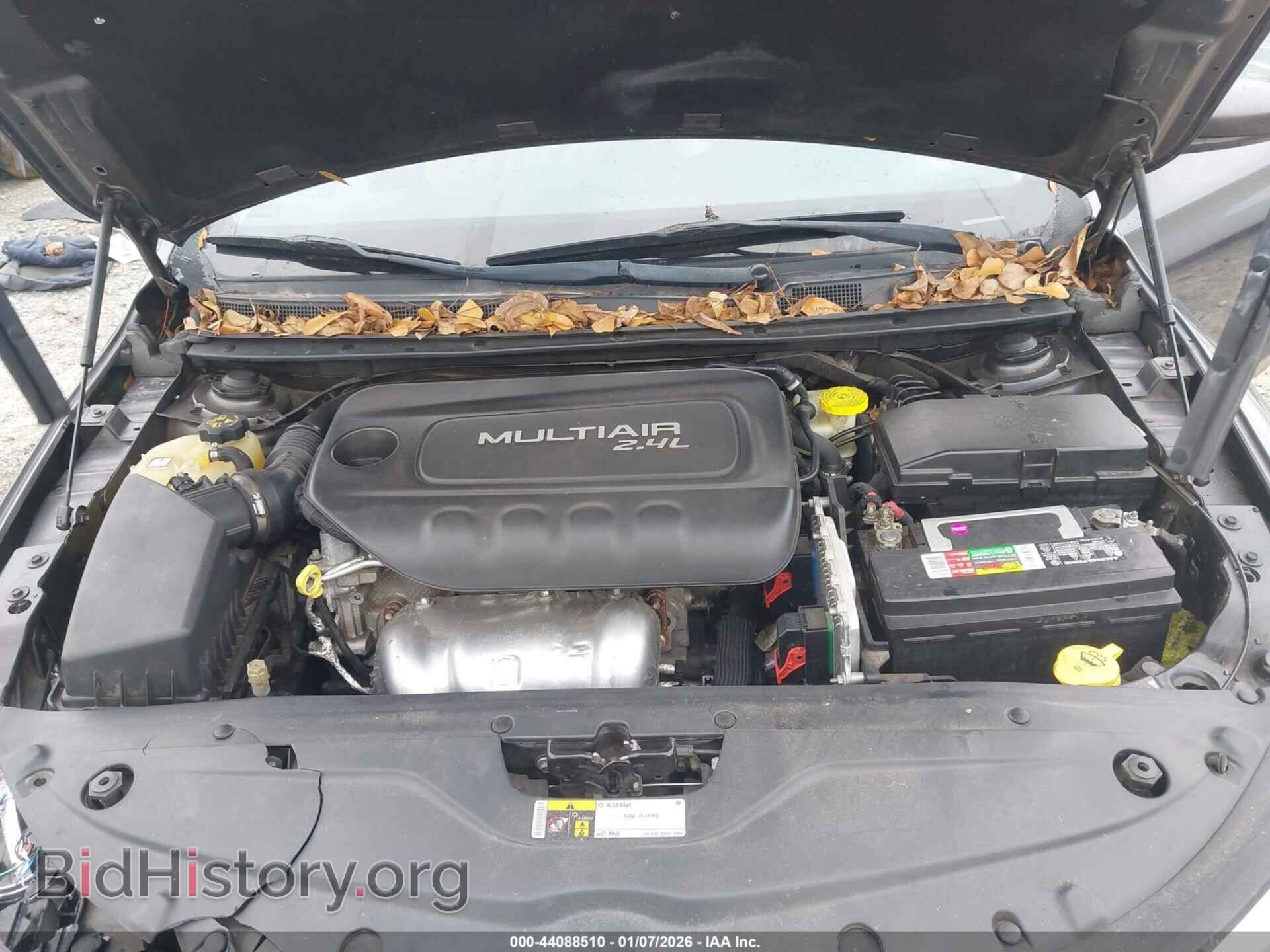 2015 CHRYSLER 200 - VIN: 1C3CCCAB7FN637814 - Фото 10
