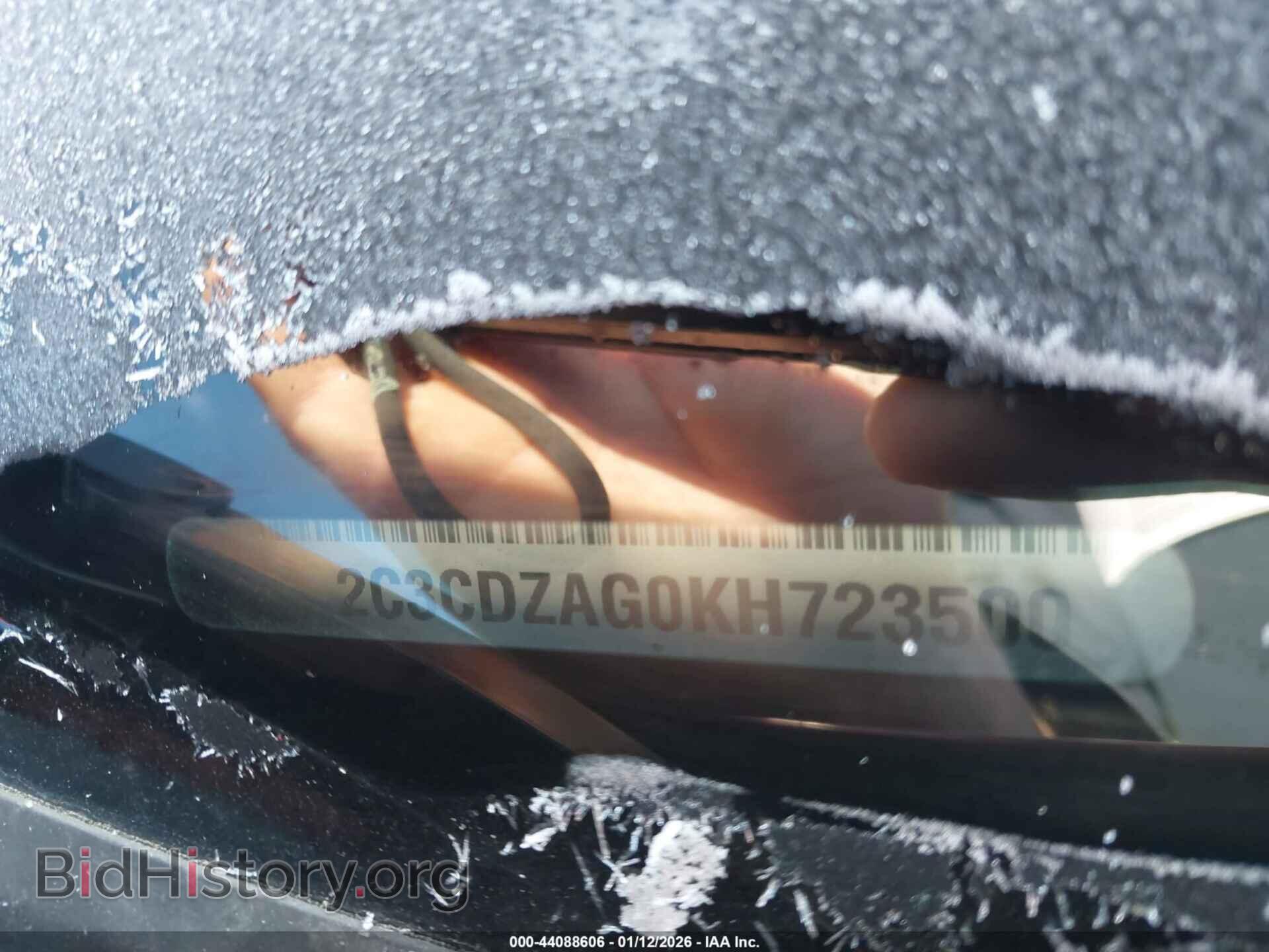 2019 DODGE CHALLENGER - VIN: 2C3CDZAG0KH723500 - Фото 9