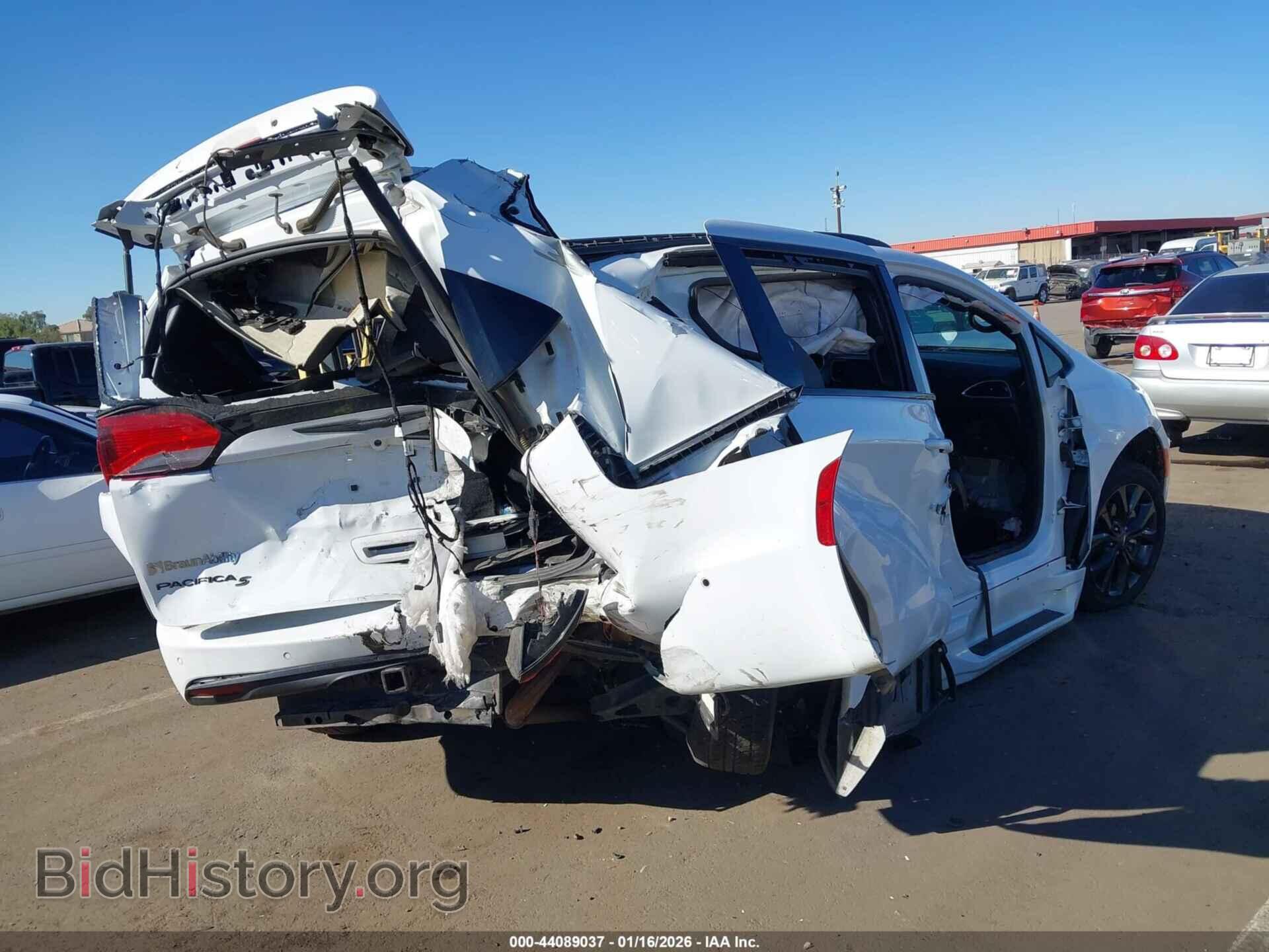 2019 CHRYSLER PACIFICA - VIN: 2C4RC1BG5KR560720 - Photo 4