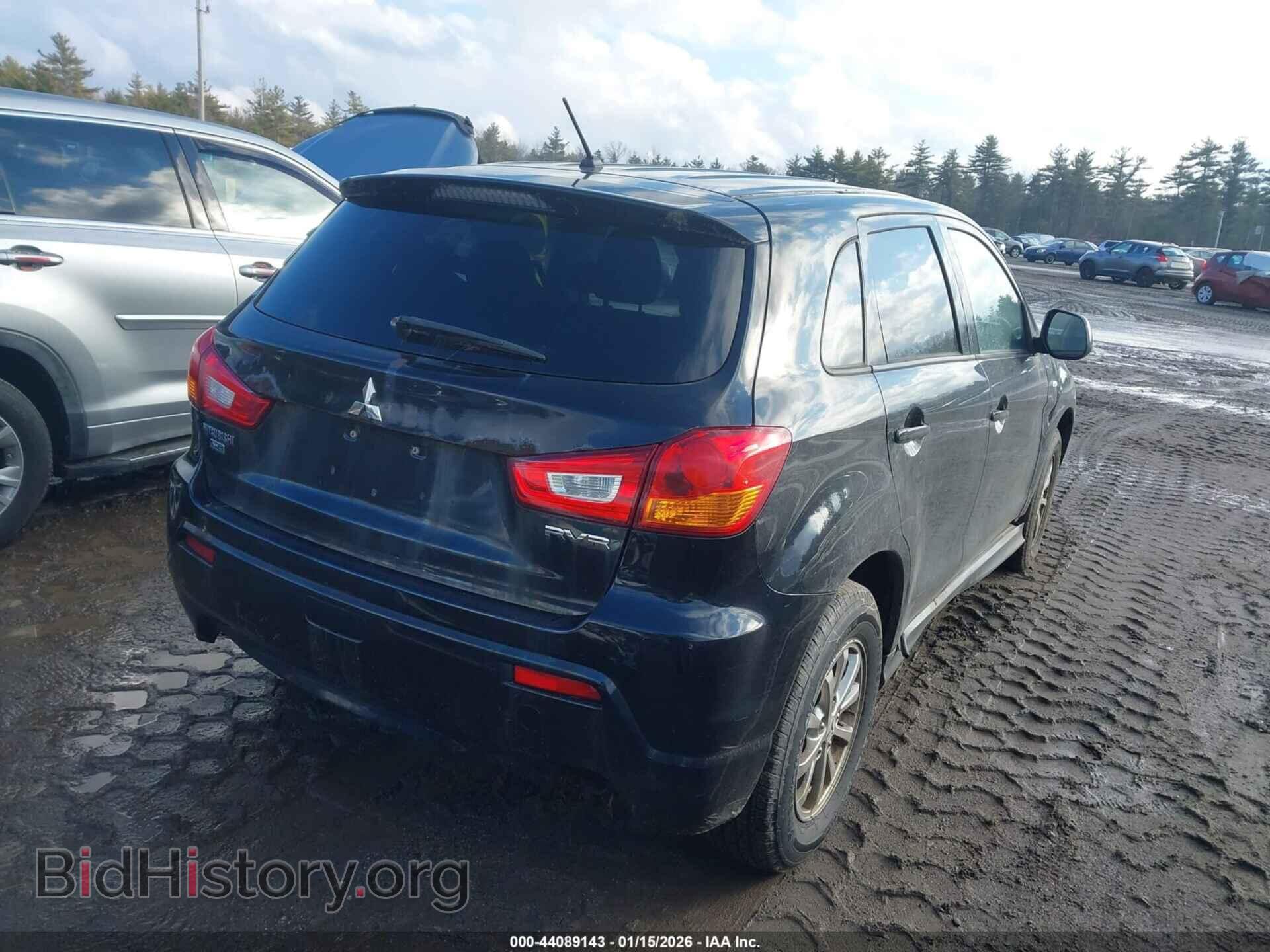 2011 MITSUBISHI RVR - VIN: JA4AJ3AUXBZ608038 - Фото 4