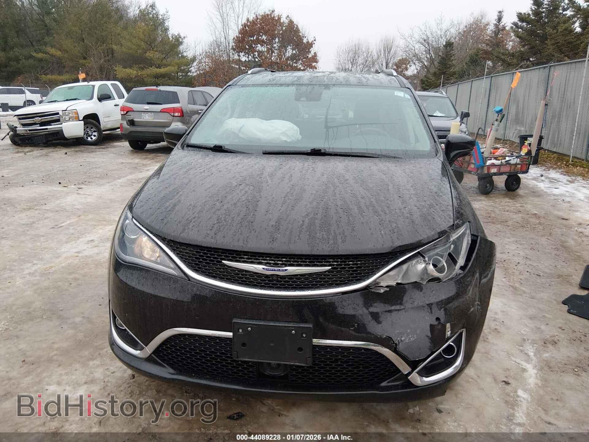2019 CHRYSLER PACIFICA - VIN: 2C4RC1EG6KR604882 - Фото 12