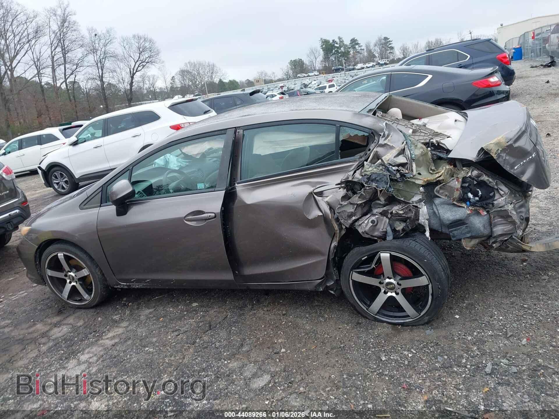 2012 HONDA CIVIC - VIN: 2HGFB2F51CH582906 - Фото 15