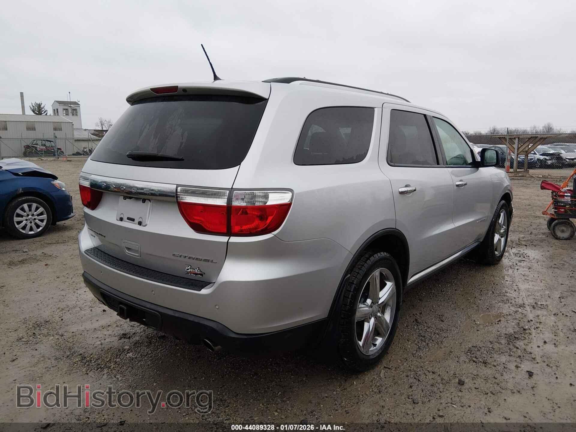 2011 DODGE DURANGO - VIN: 1D4RE5GG2BC667889 - Фото 4