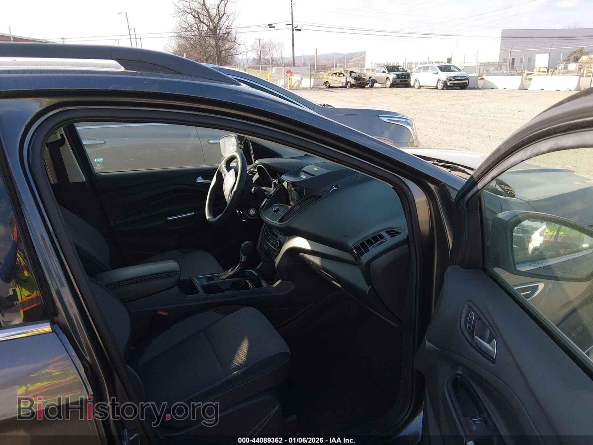 2017 FORD ESCAPE - VIN: 1FMCU0GD2HUB98705 - Фото 5