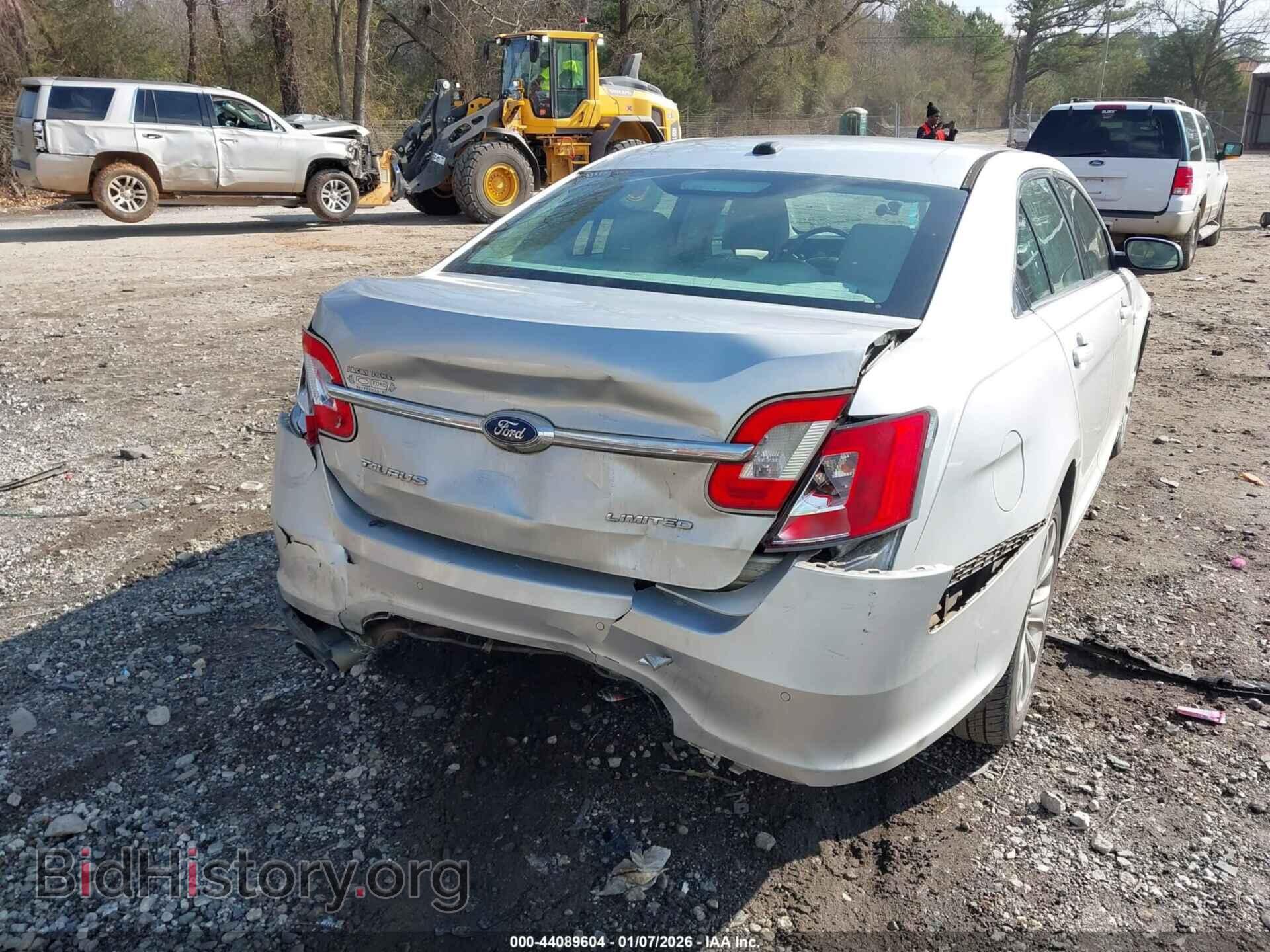 2011 FORD TAURUS - VIN: 1FAHP2FW8BG178308 - Фото 6