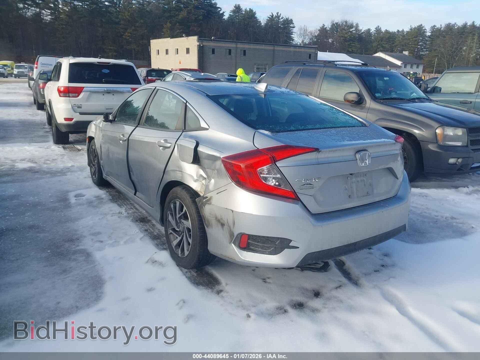2017 HONDA CIVIC - VIN: 19XFC2F77HE201673 - Фото 3