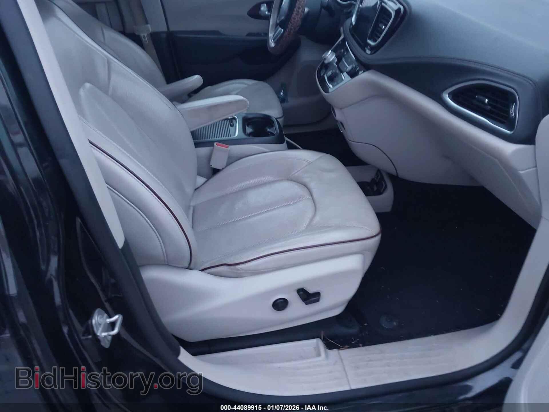 2018 CHRYSLER PACIFICA - VIN: 2C4RC1GG0JR310938 - Фото 5