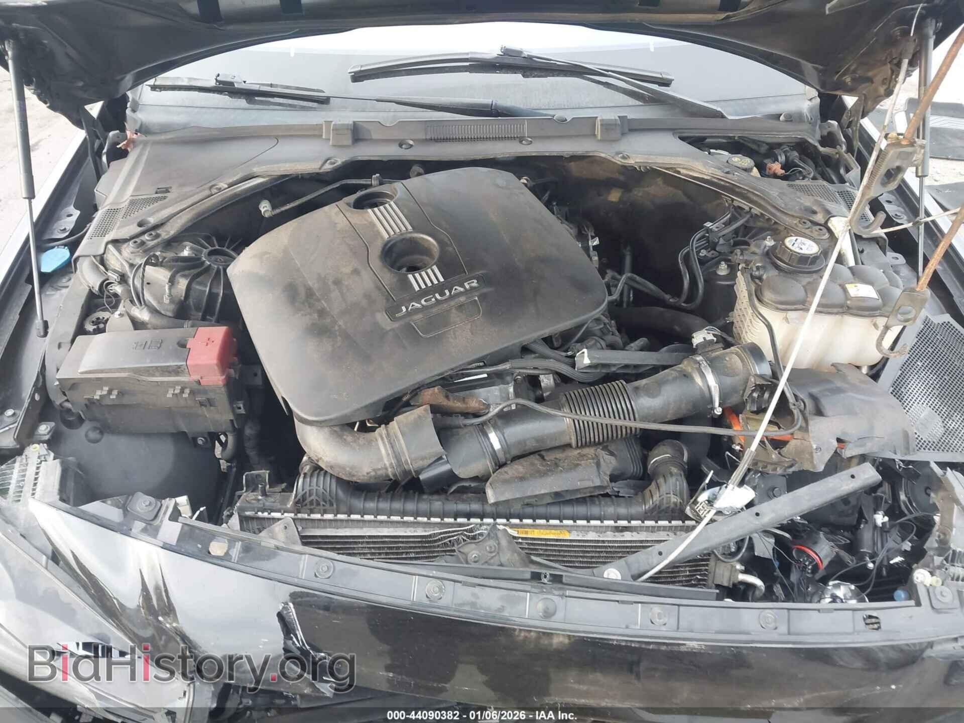 2017 JAGUAR XE - VIN: SAJAD4BG4HA970001 - Фото 10