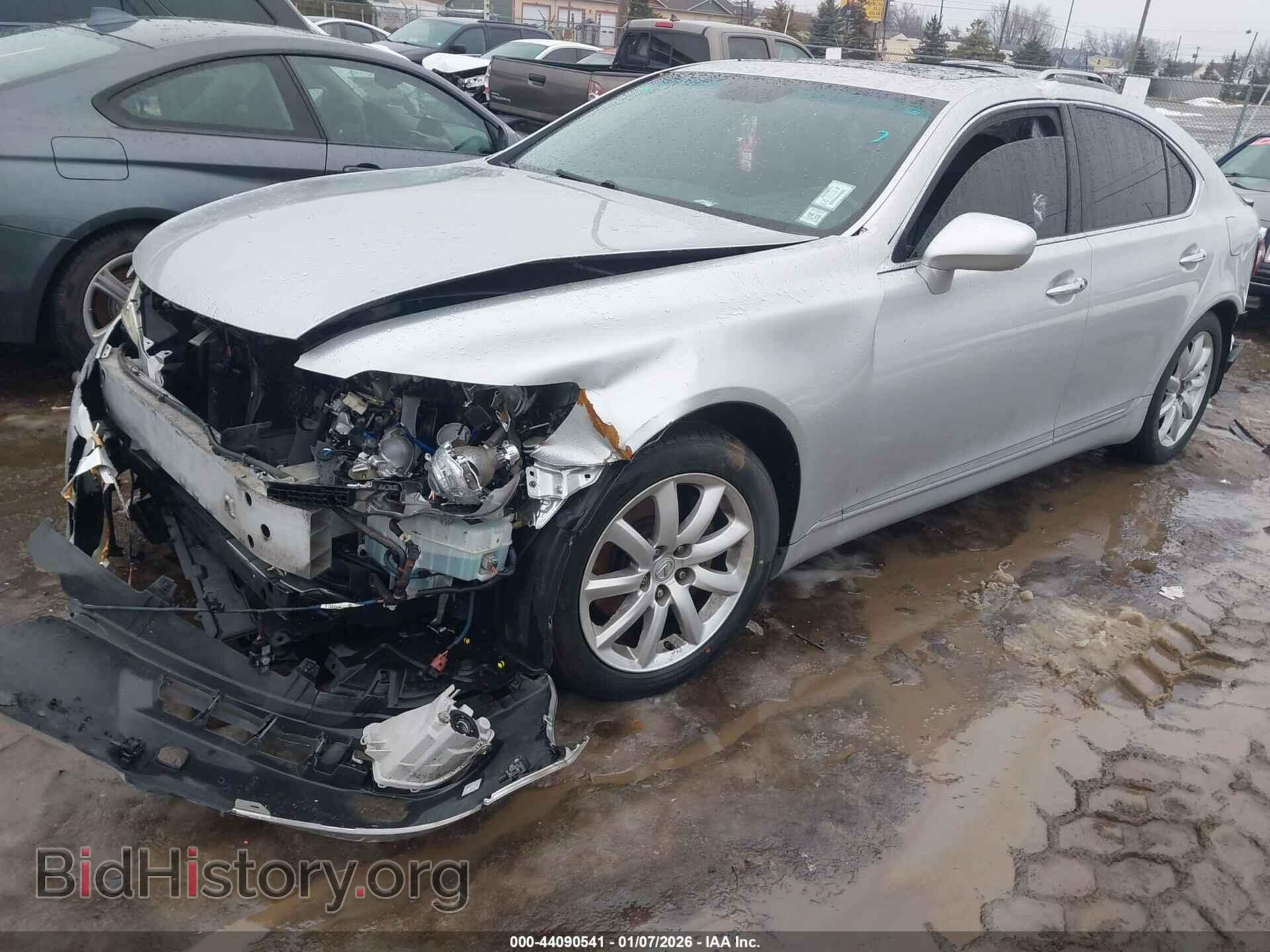 2007 LEXUS LS 460 - VIN: JTHBL46F375017809 - Фото 2