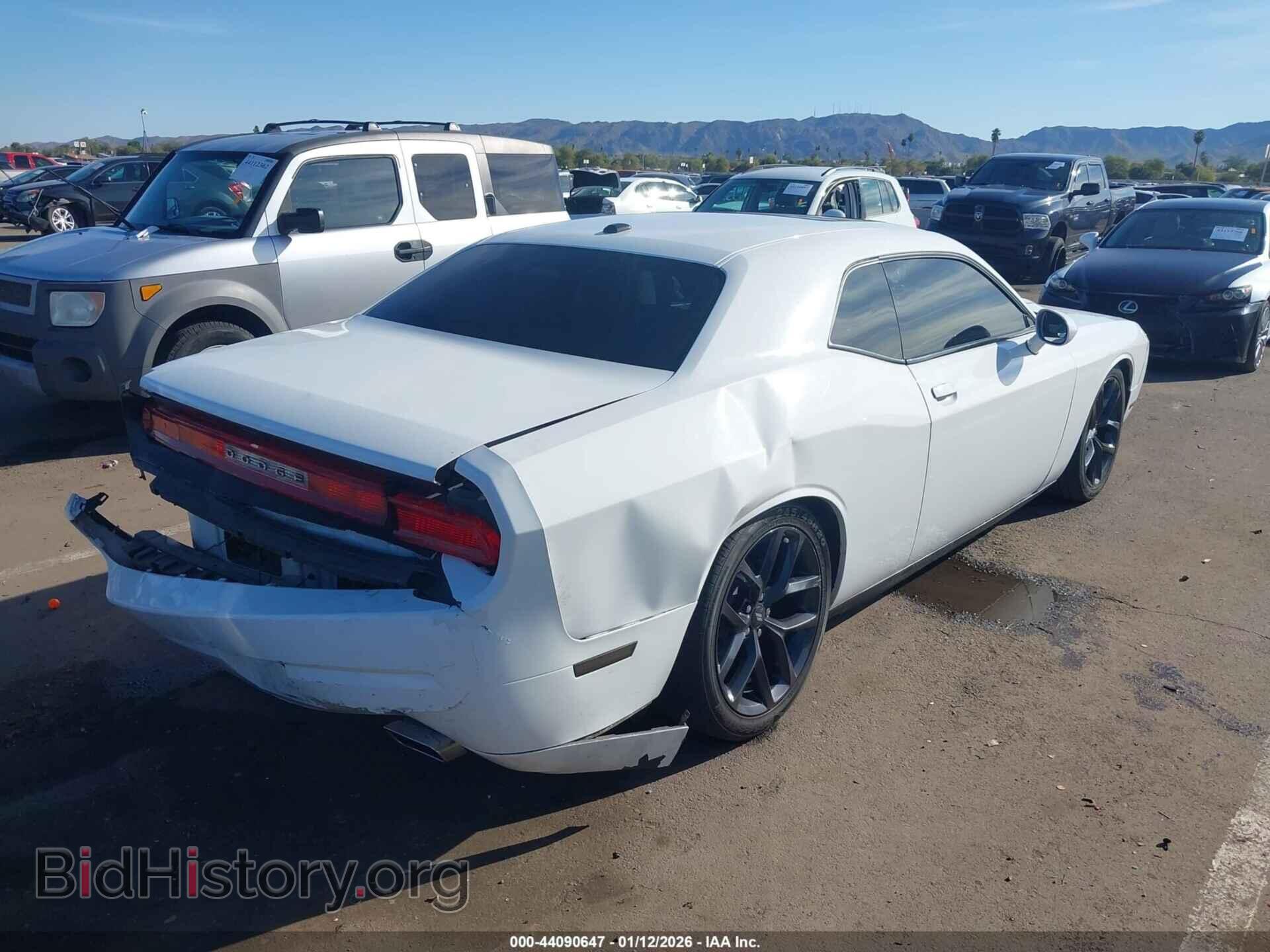 2012 DODGE CHALLENGER - VIN: 2C3CDYAG1CH285842 - Photo 4