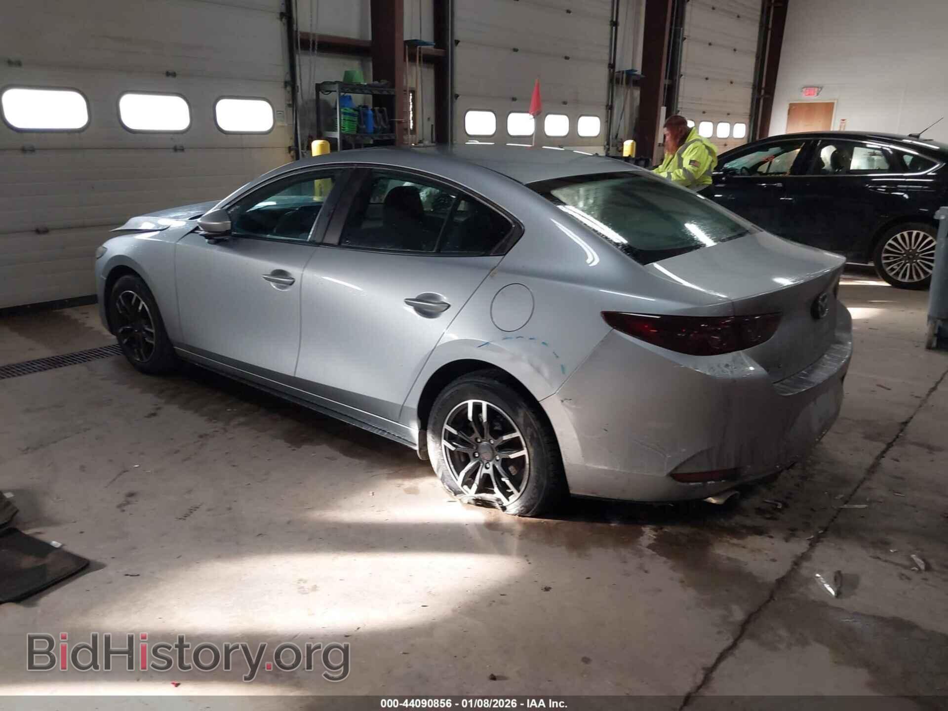 2019 MAZDA MAZDA3 - VIN: 3MZBPABL8KM113211 - Photo 3