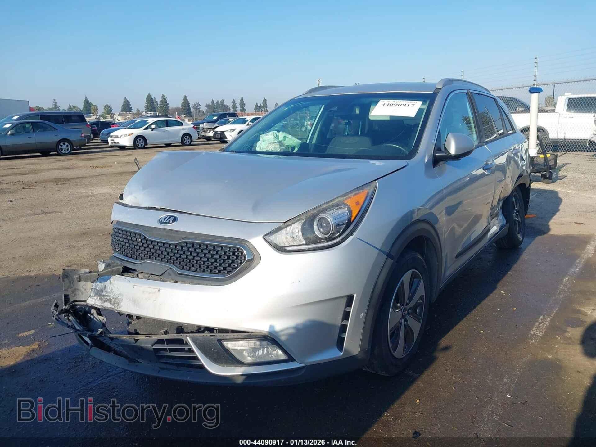 2017 KIA NIRO - VIN: KNDCB3LC3H5103992 - Photo 2