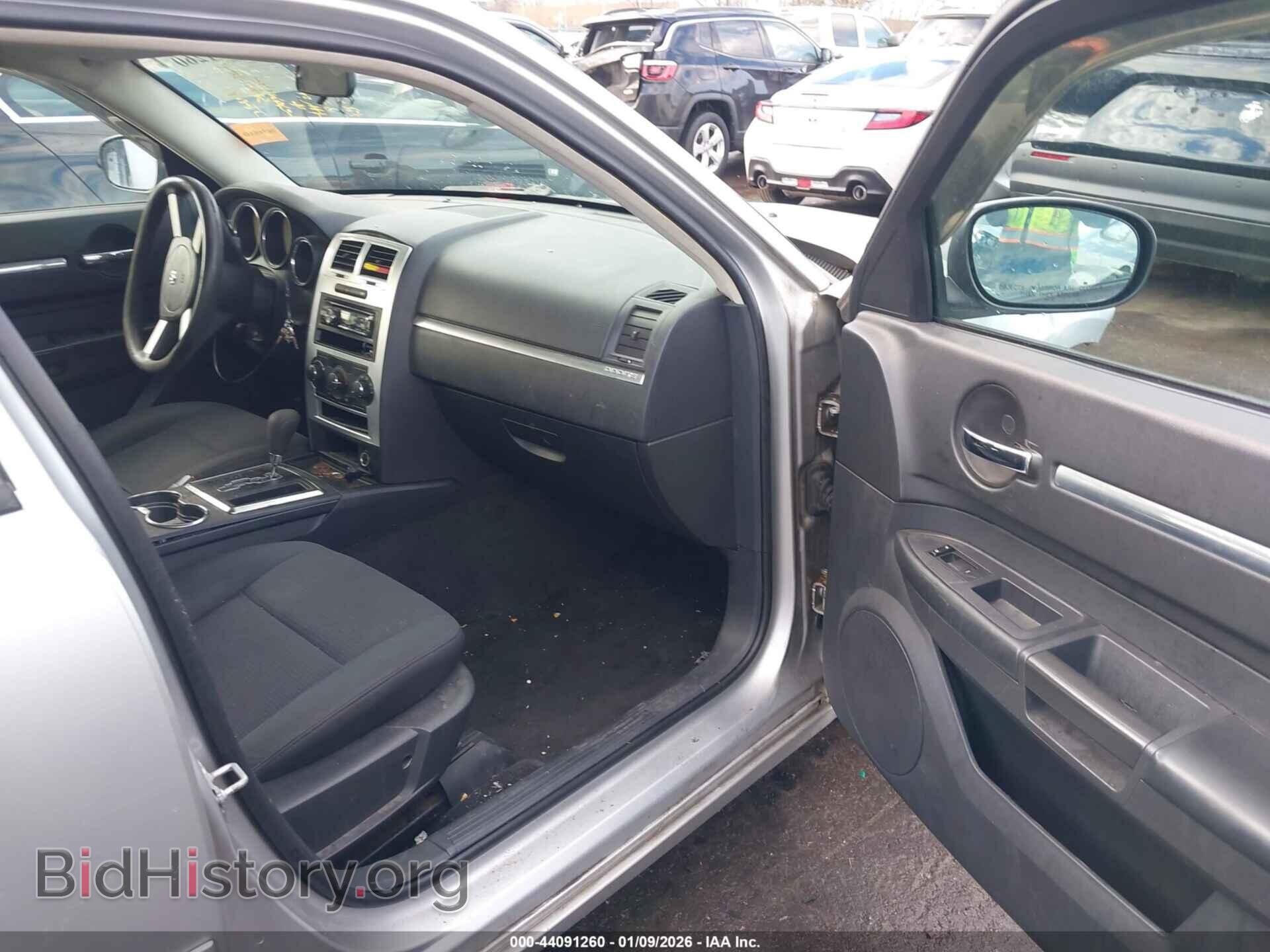 2010 DODGE CHARGER - VIN: 2B3CA3CV1AH311700 - Фото 5