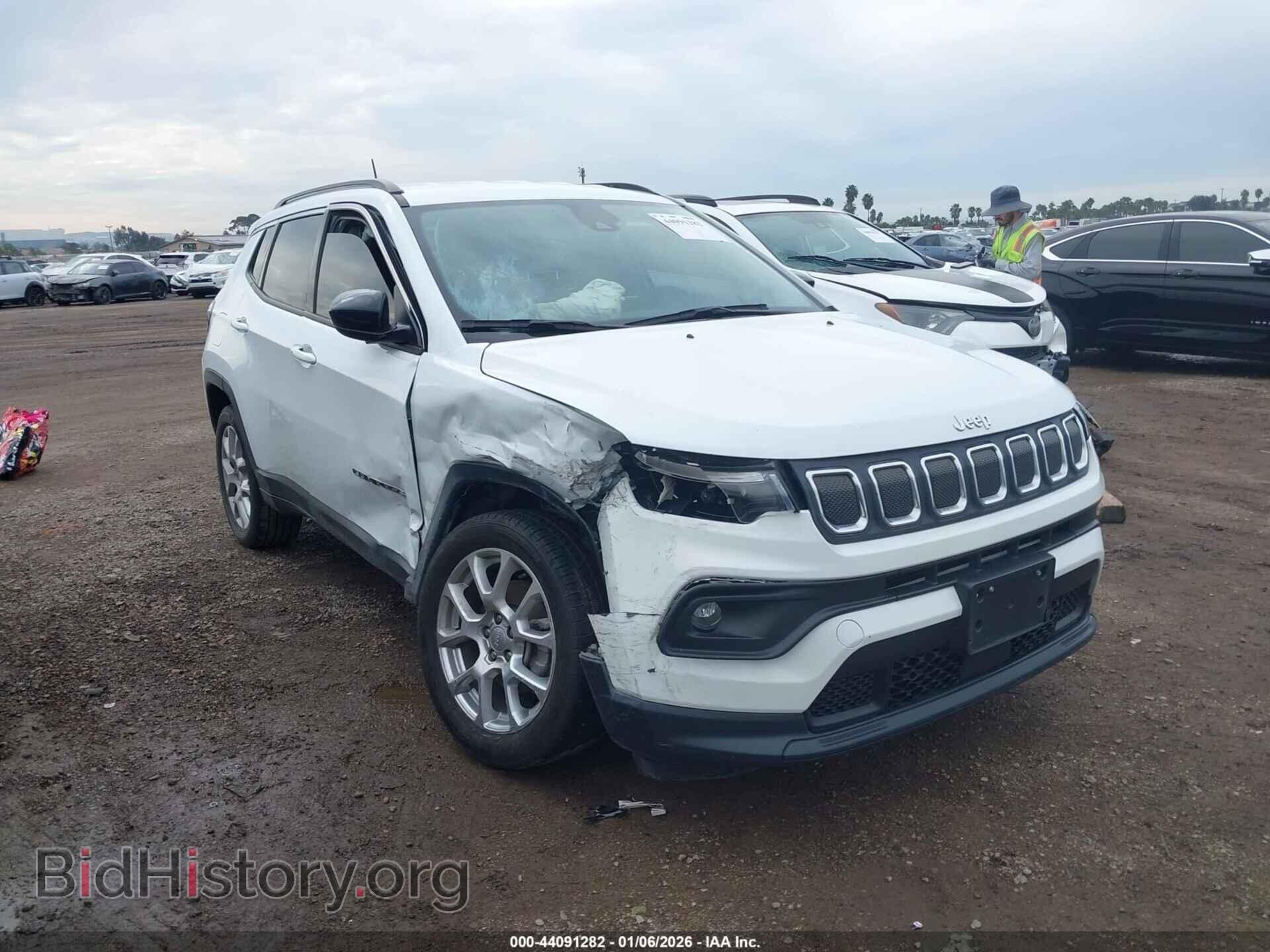 Photo 3C4NJDFB8NT197416 - JEEP COMPASS 2022