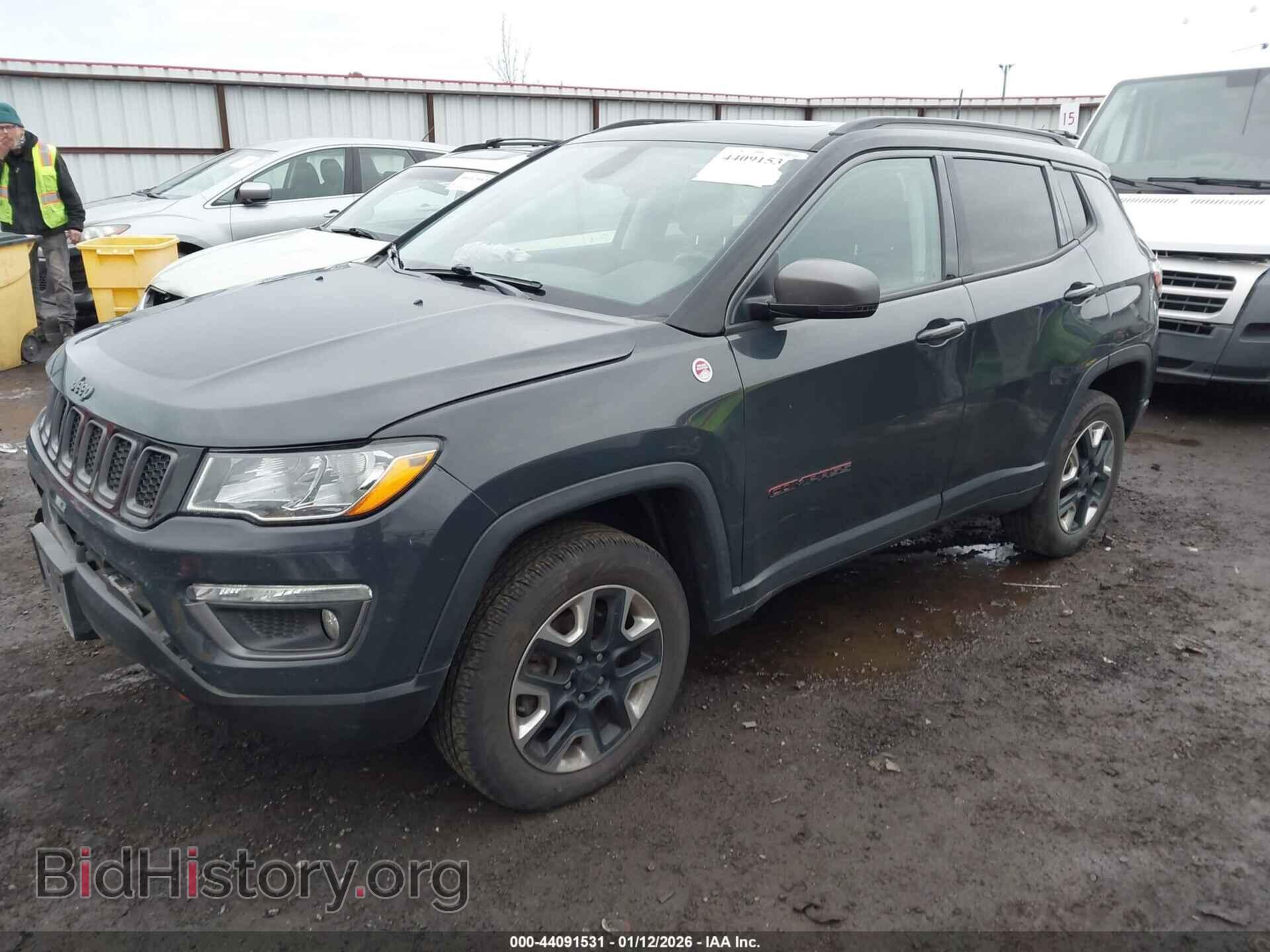 2018 JEEP COMPASS - VIN: 3C4NJDDB4JT366781 - Фото 2