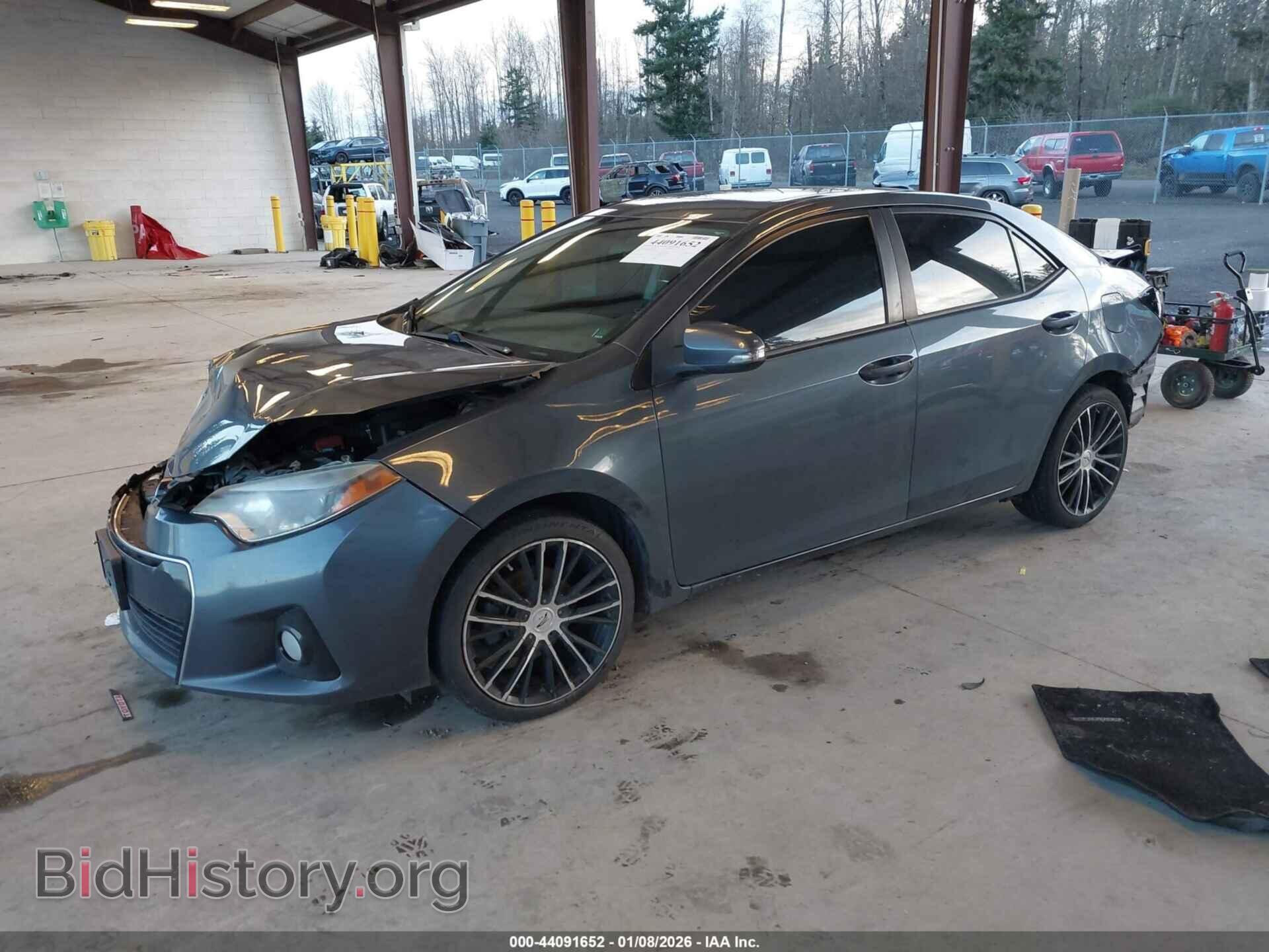 2015 TOYOTA COROLLA - VIN: 2T1BURHE0FC418686 - Фото 2