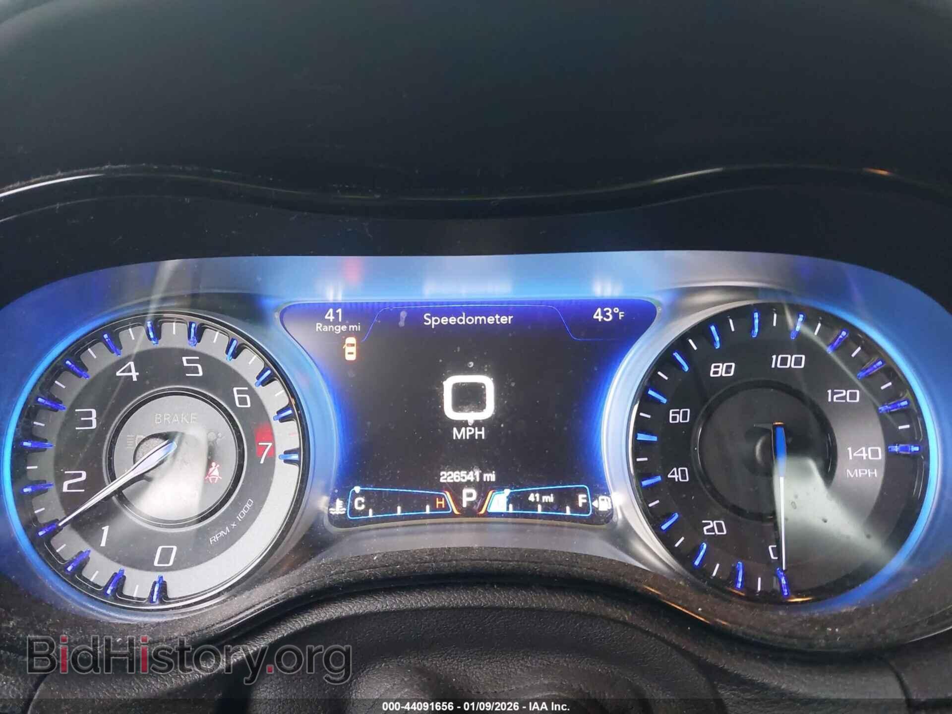 2015 CHRYSLER 300 - VIN: 2C3CCAGGXFH904511 - Фото 7