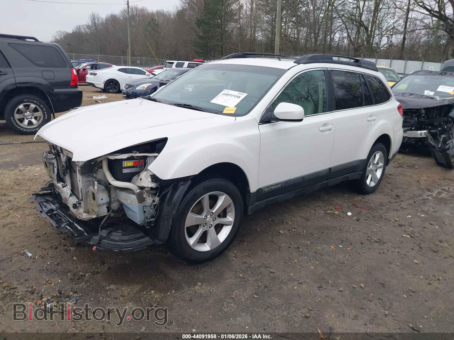 2014 SUBARU OUTBACK - VIN: 4S4BRBLC9E3277831 - Фото 2