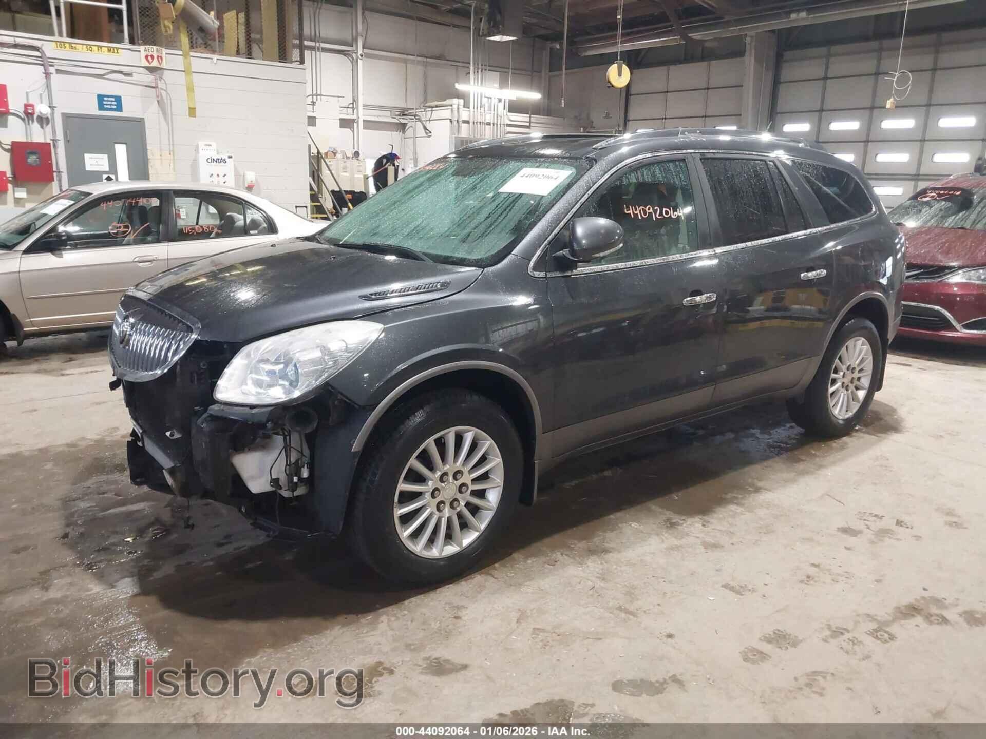 2012 BUICK ENCLAVE - VIN: 5GAKRCED3CJ345759 - Фото 2