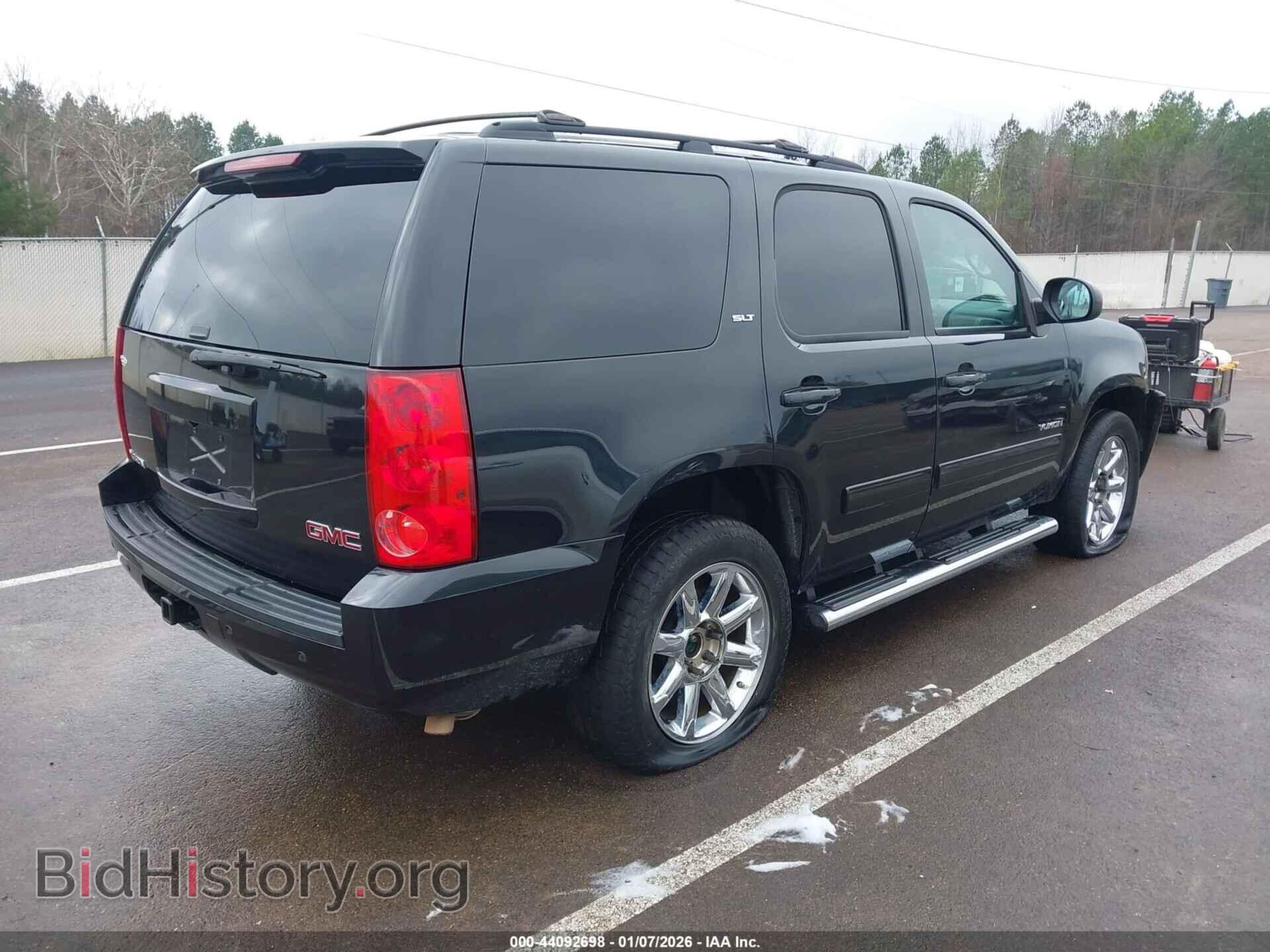 2013 GMC YUKON - VIN: 1GKS1CE05DR110483 - Photo 4