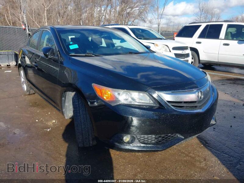 2013 Acura ILX 2.4L (VIN 19VDE2E5XDE001228) — photo 1 of 17, IAAI, damage: left front