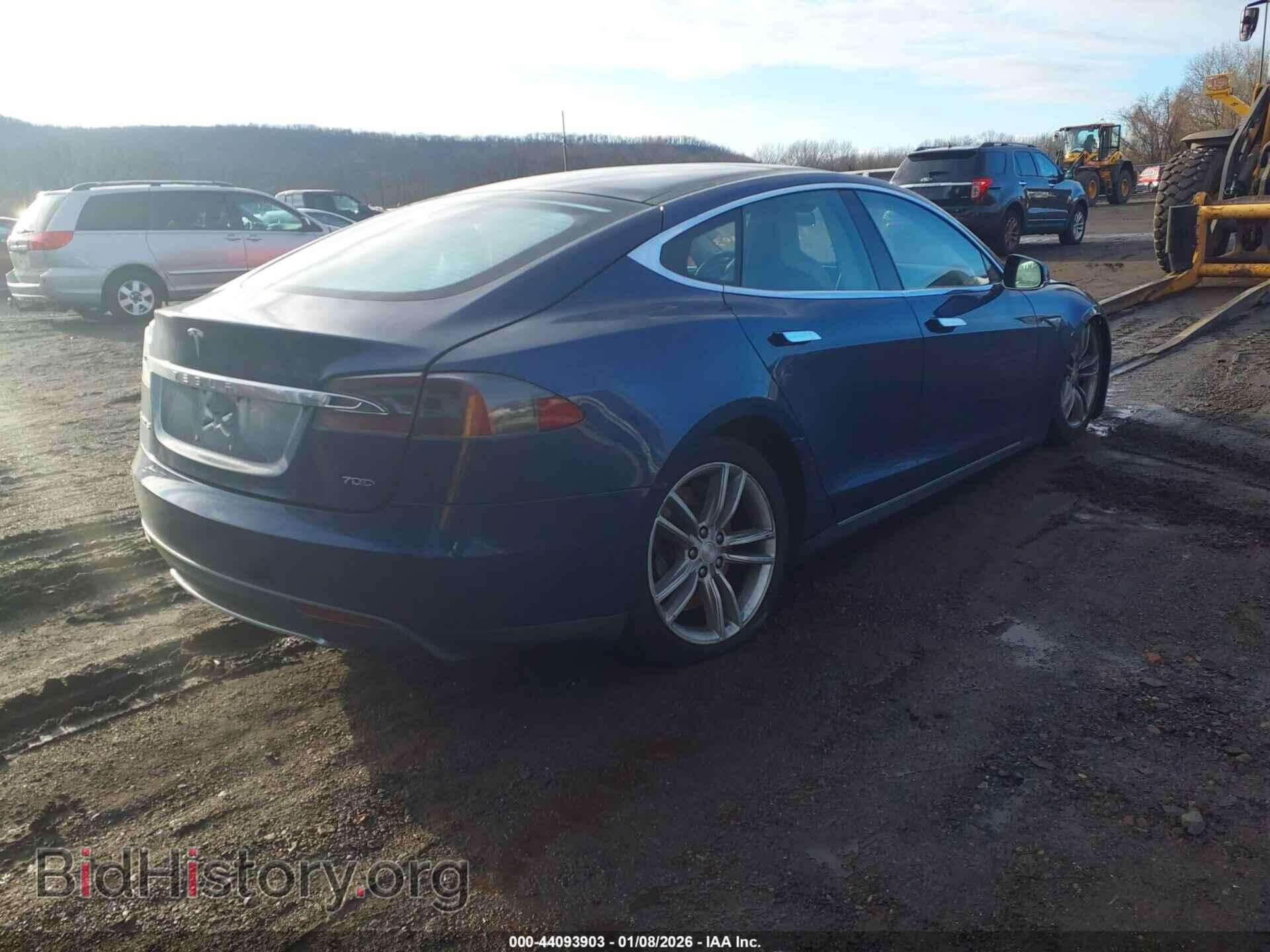 2015 TESLA MODEL S - VIN: 5YJSA1E26FF109109 - Photo 4