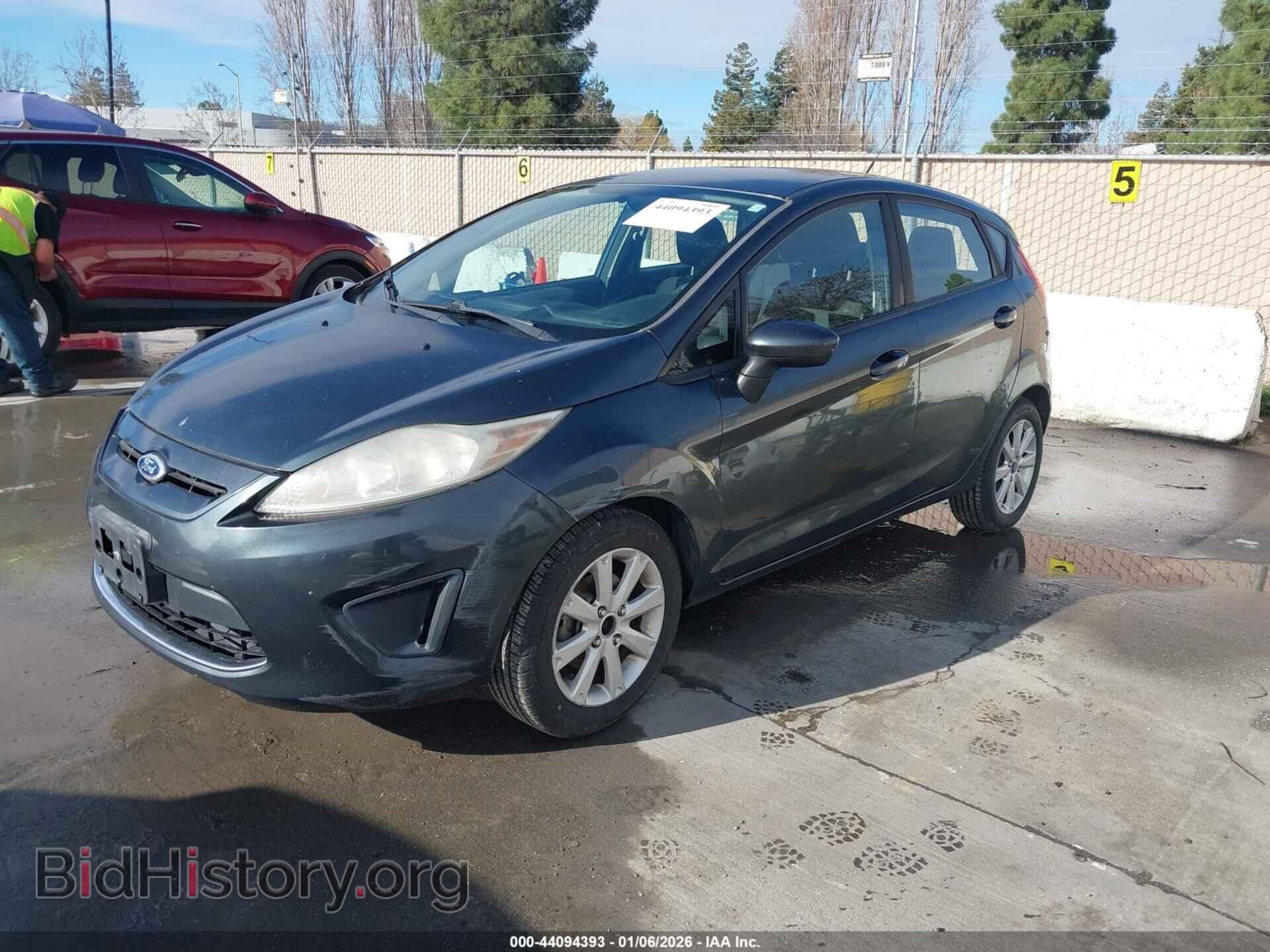 2011 FORD FIESTA - VIN: 3FADP4EJ4BM114465 - Фото 2