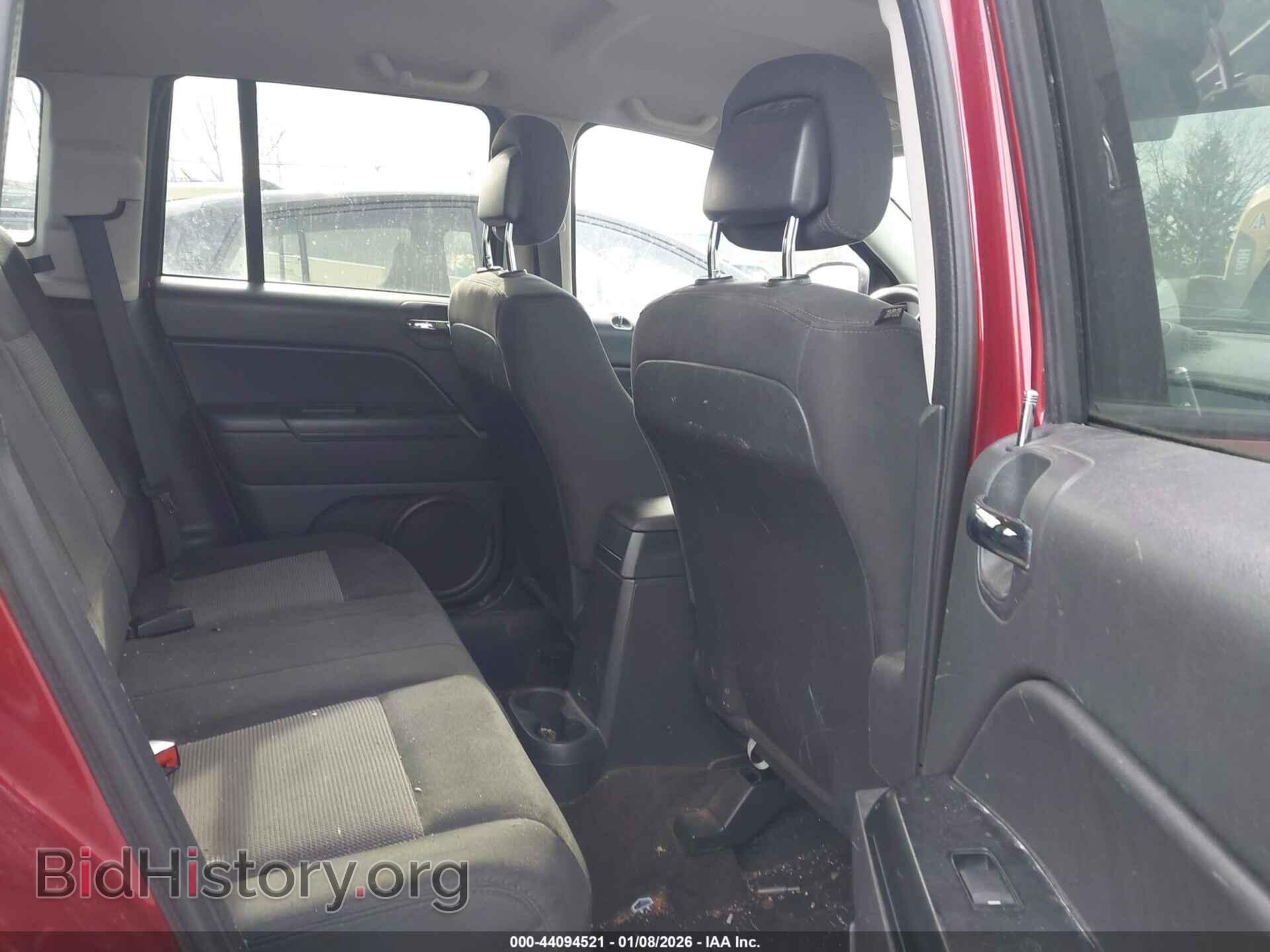 2014 JEEP COMPASS - VIN: 1C4NJDBB2ED828334 - Photo 8