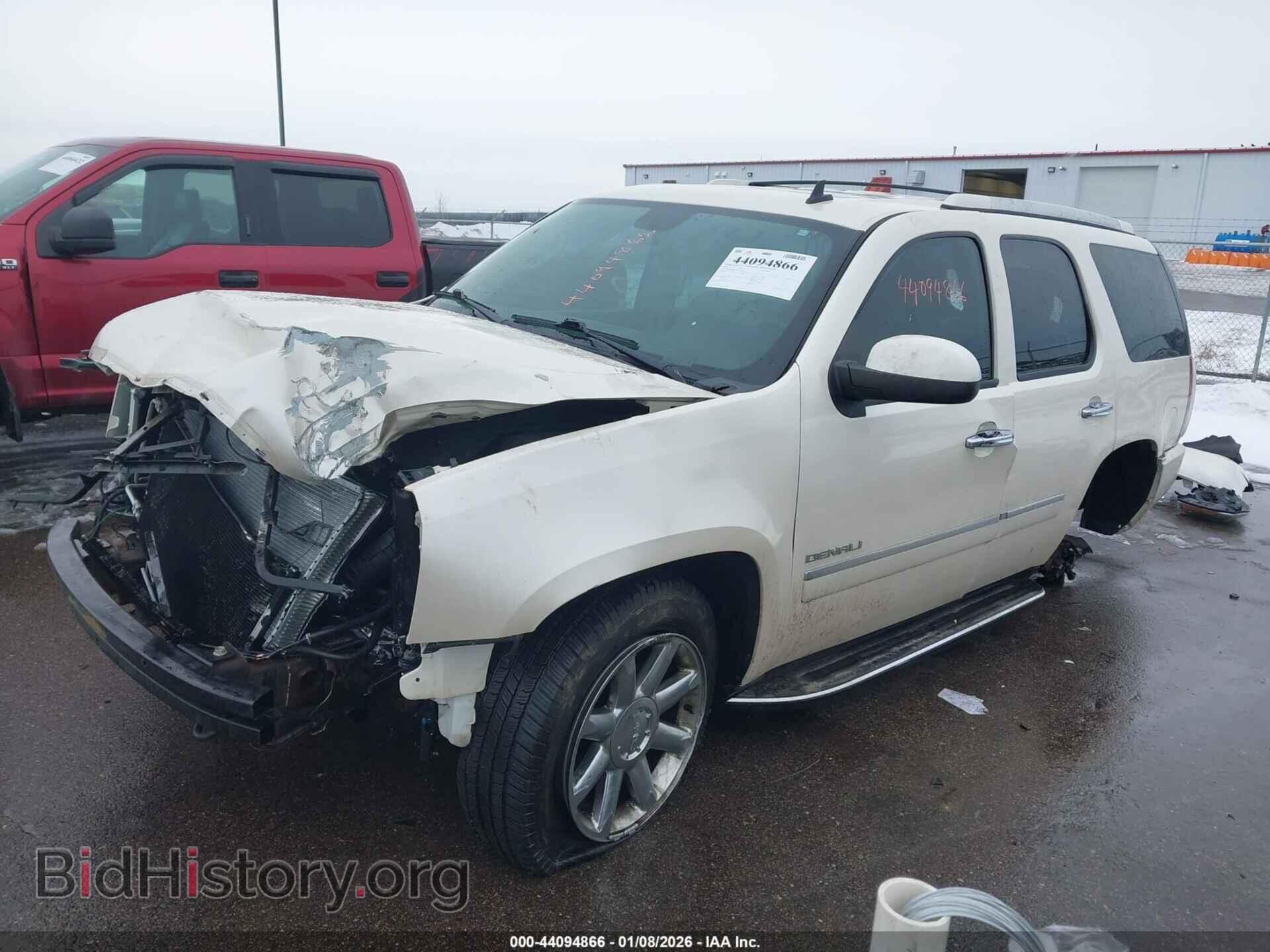 2013 GMC YUKON - VIN: 1GKS2EEF8DR359387 - Фото 2