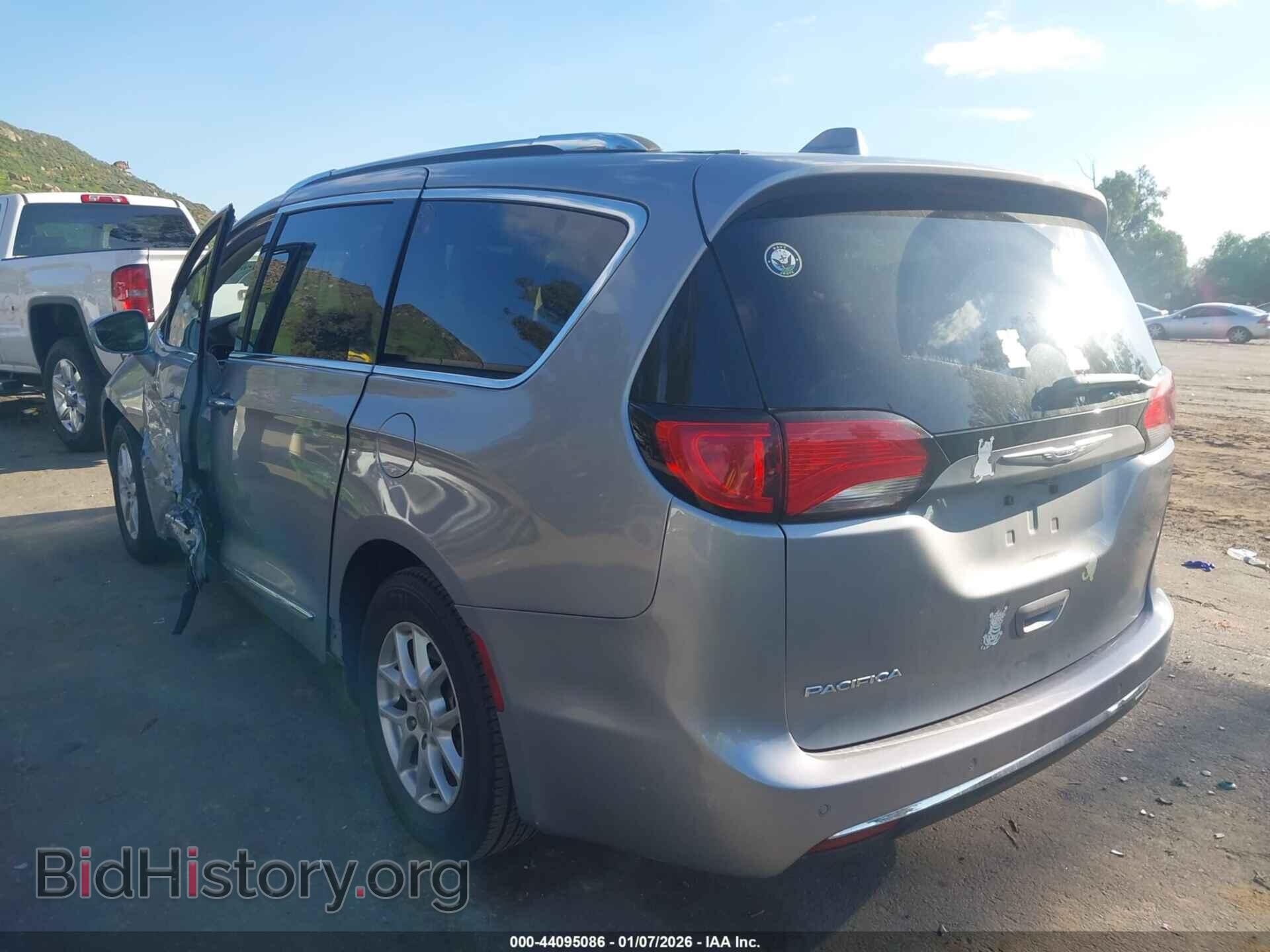 2020 CHRYSLER PACIFICA - VIN: 2C4RC1BG8LR130505 - Фото 3