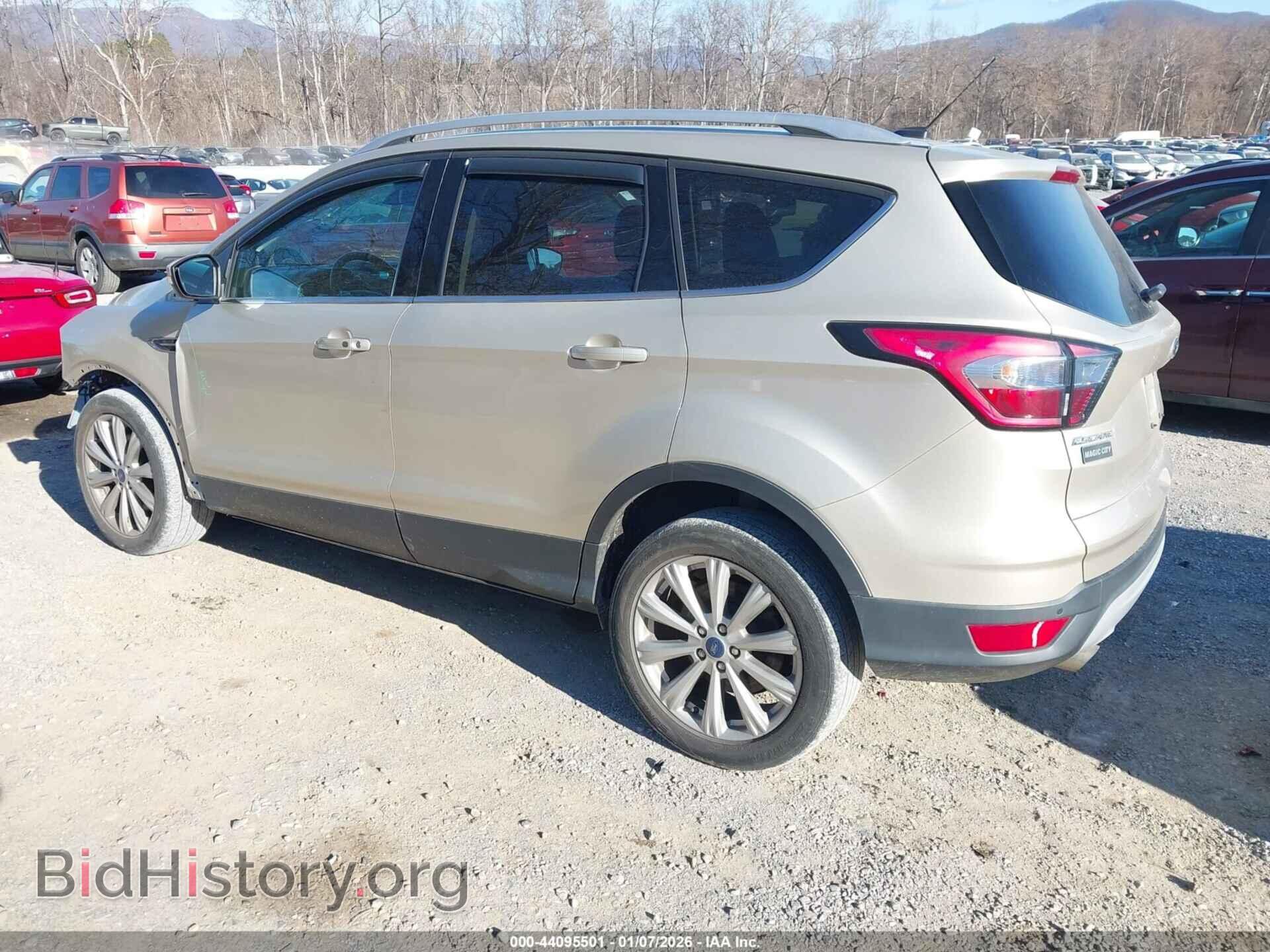 2017 FORD ESCAPE - VIN: 1FMCU9JD2HUC60956 - Фото 3
