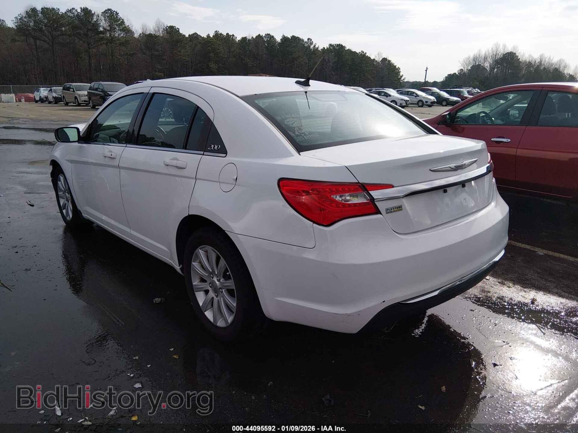 2014 CHRYSLER 200 - VIN: 1C3CCBBG5EN107005 - Фото 3